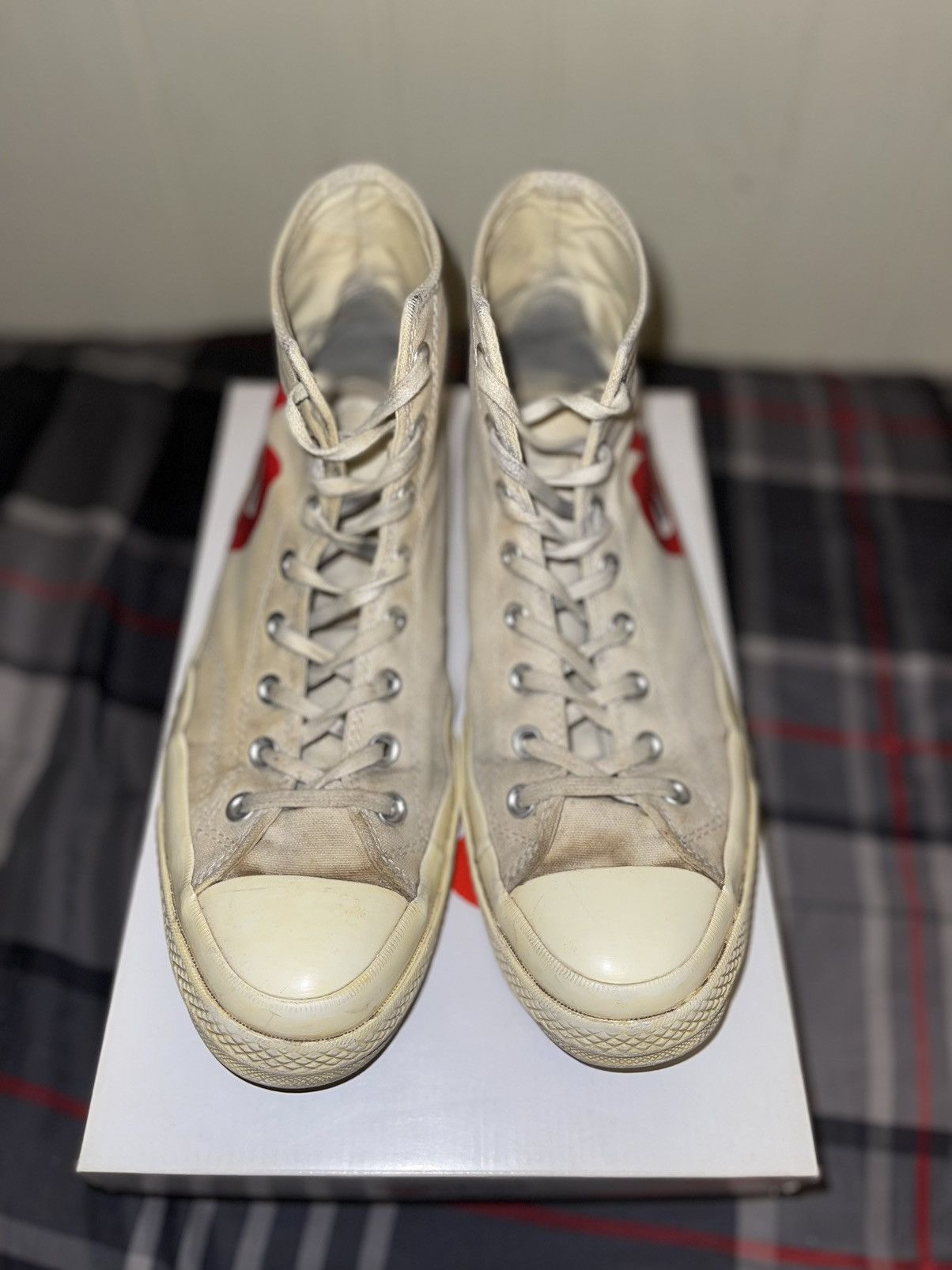 Comme des Garcons Comme Des Garçons Play x Converse Chuck Taylor High Top Size US 11 / EU 44 - 2 Thumbnail