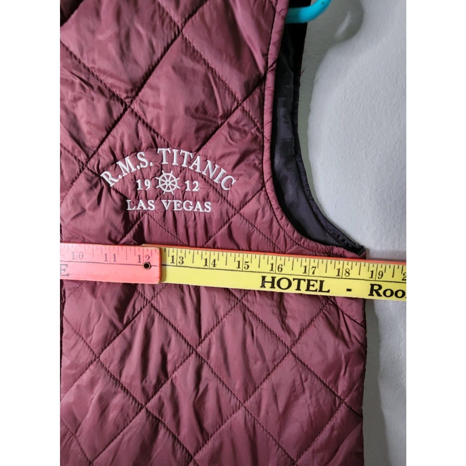 Weatherproof VINTAGE Weatherproof Titanic Exhibition Vest Womens Medium Red Size M / US 6-8 / IT 42-44 - 3 Thumbnail