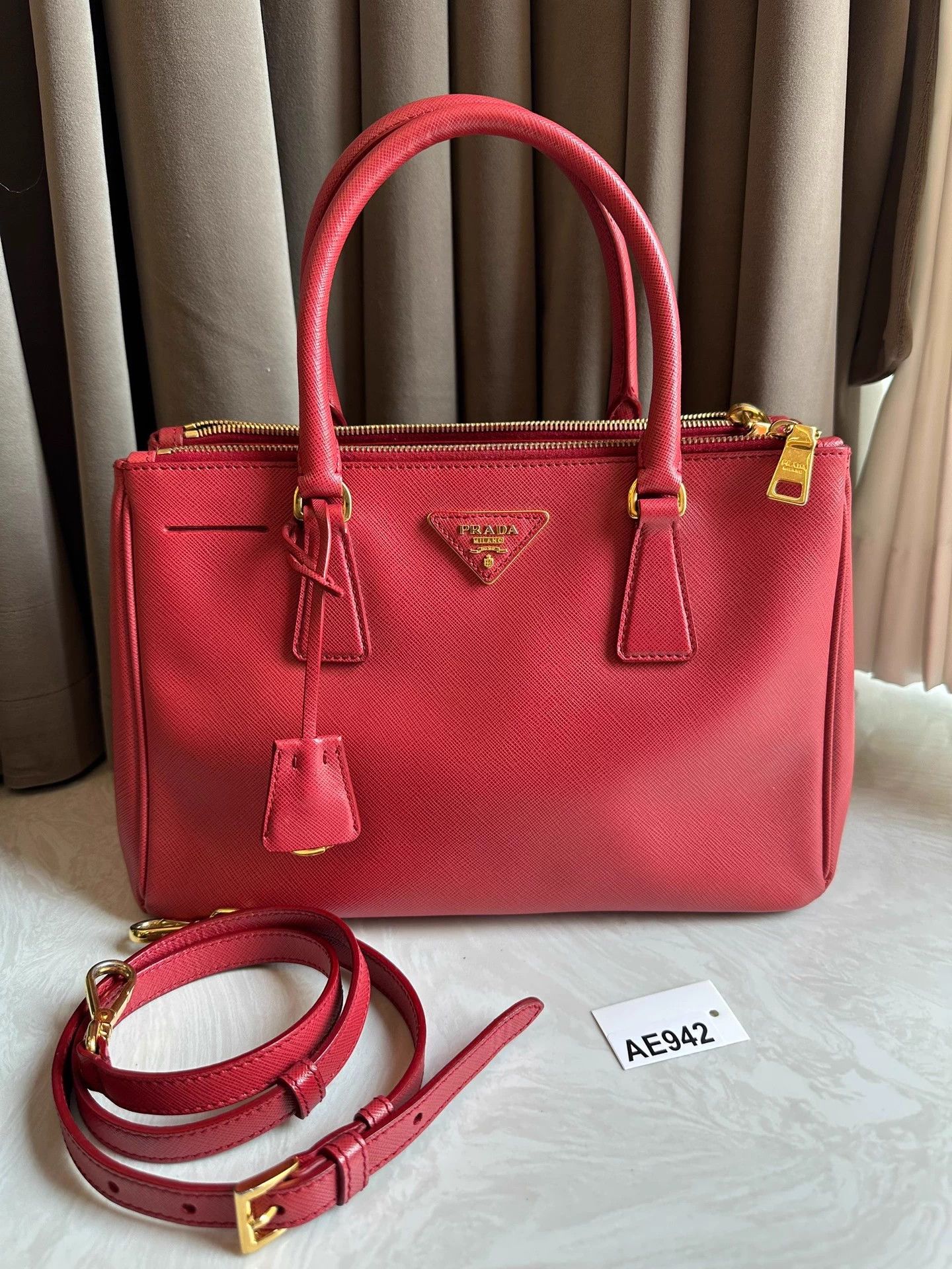 Prada Red Leather Crossbody/Shoulder Gold Hardware Killer