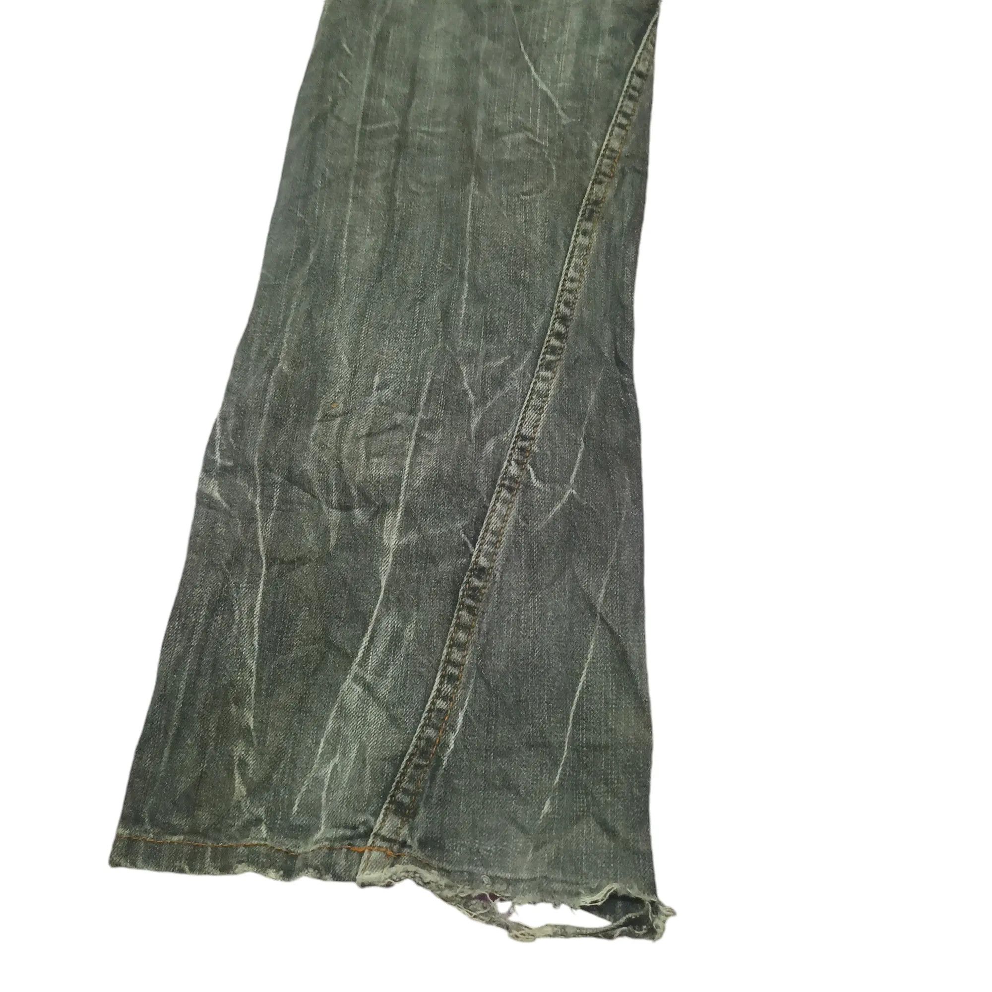 Who Decides War 💥Insane 90s Japanese Antful Jeans Distressed Flared bootcut Size US 30 / EU 46 - 15 Thumbnail