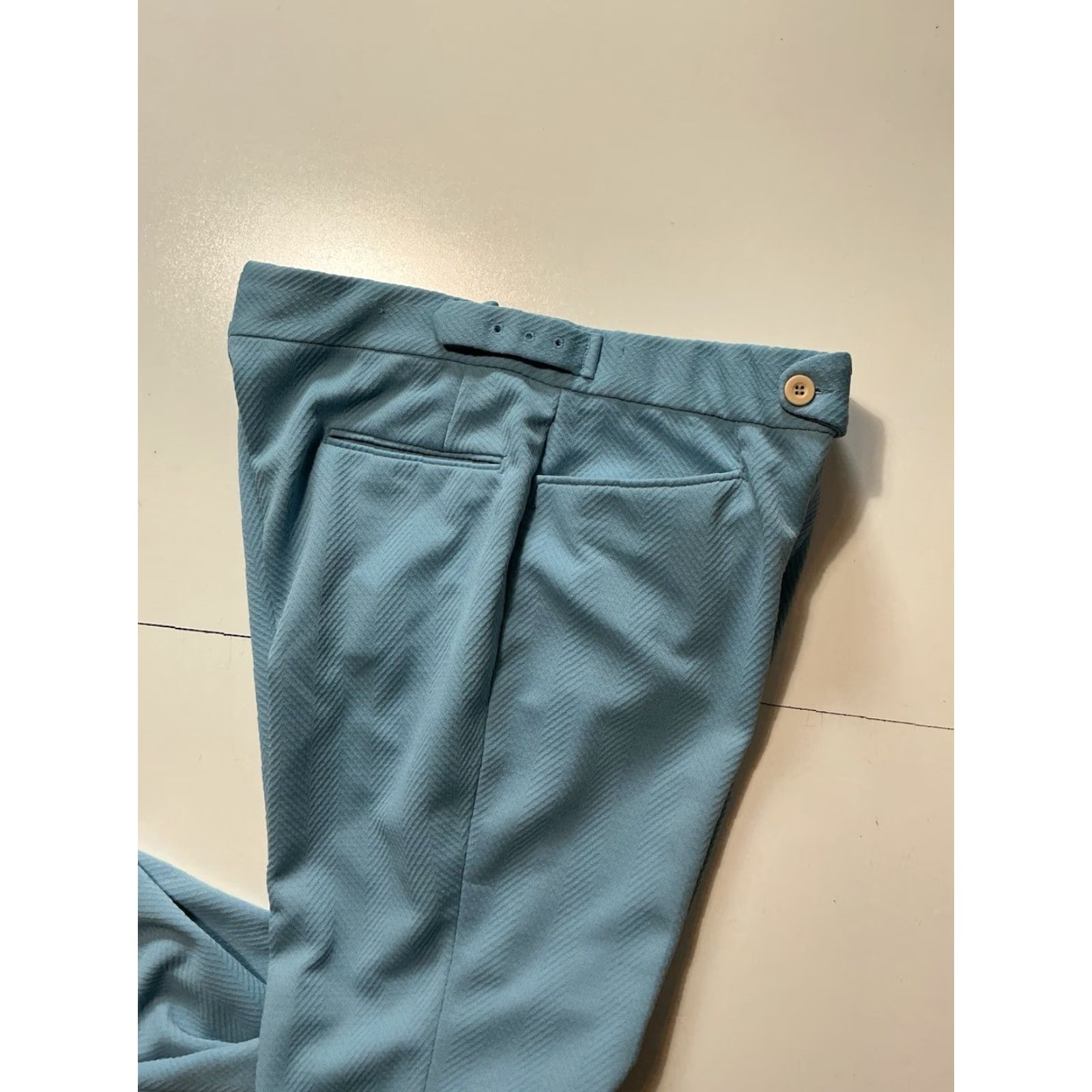 McGregor VINTAGE Mcgregor Blue Textured All Polyester Disco Flare Dress Pants 38 1970s Size US 38 / EU 54 - 7 Thumbnail