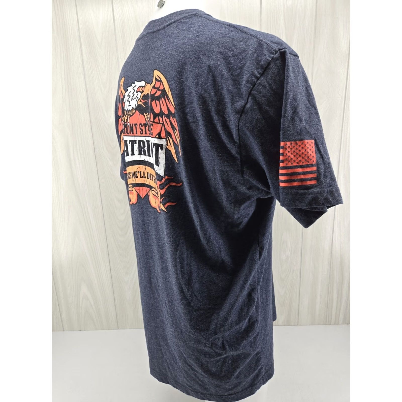 Vintage Grunt Style Club T Shirt 2XL Patriot Eagle Blue Short Sleeve Mens Shirt Crew Neck Graphic Print Army Patriotic Size US XXL / EU 58 / 5 - 7 Thumbnail