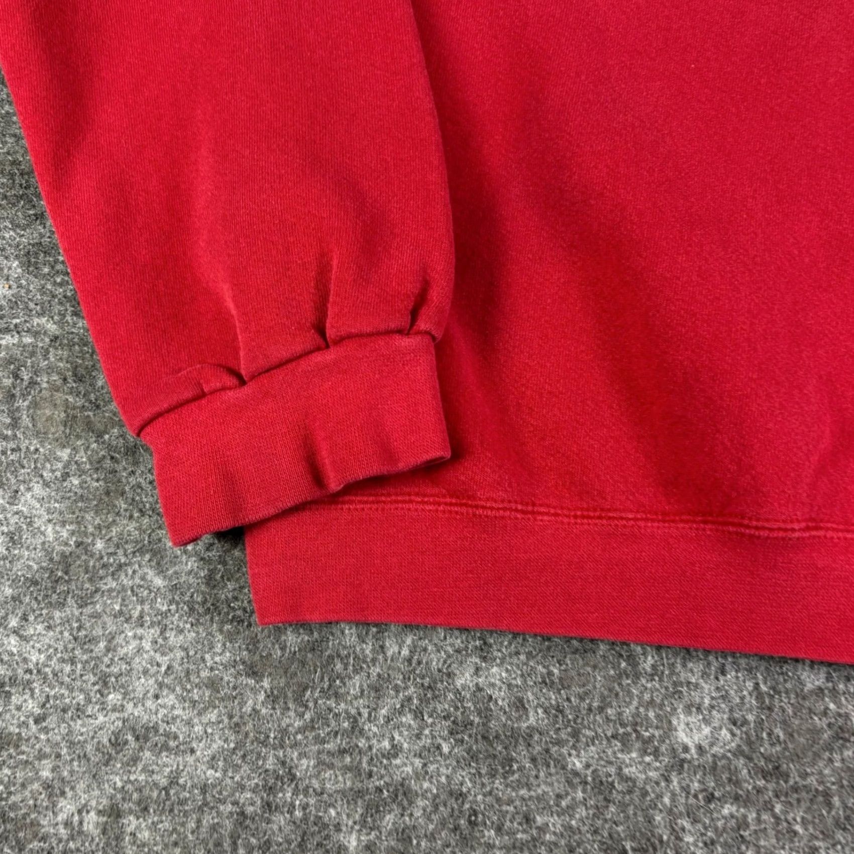 Nike VINTAGE Nike Sweatshirt Crewneck Red S Mens Small 90s Nike Sportswear Logo Embroidered Cotton Blend Pullover Size US S / EU 44-46 / 1 - 8 Thumbnail