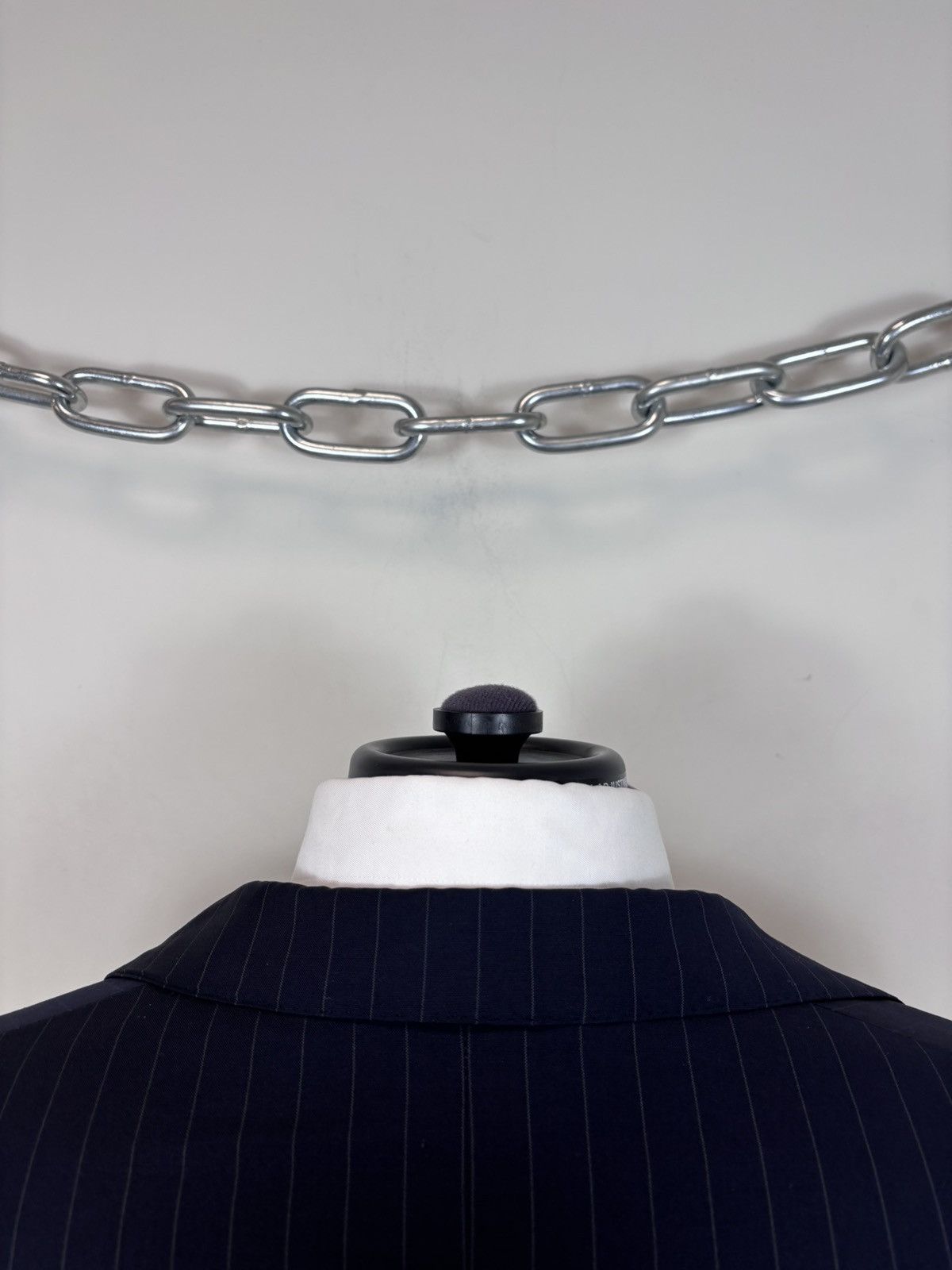 Holland & Sherry Holland & Sherry Men’s 2-Piece Navy Blue Pinstripe Wool Suit Size 52R - 14 Thumbnail
