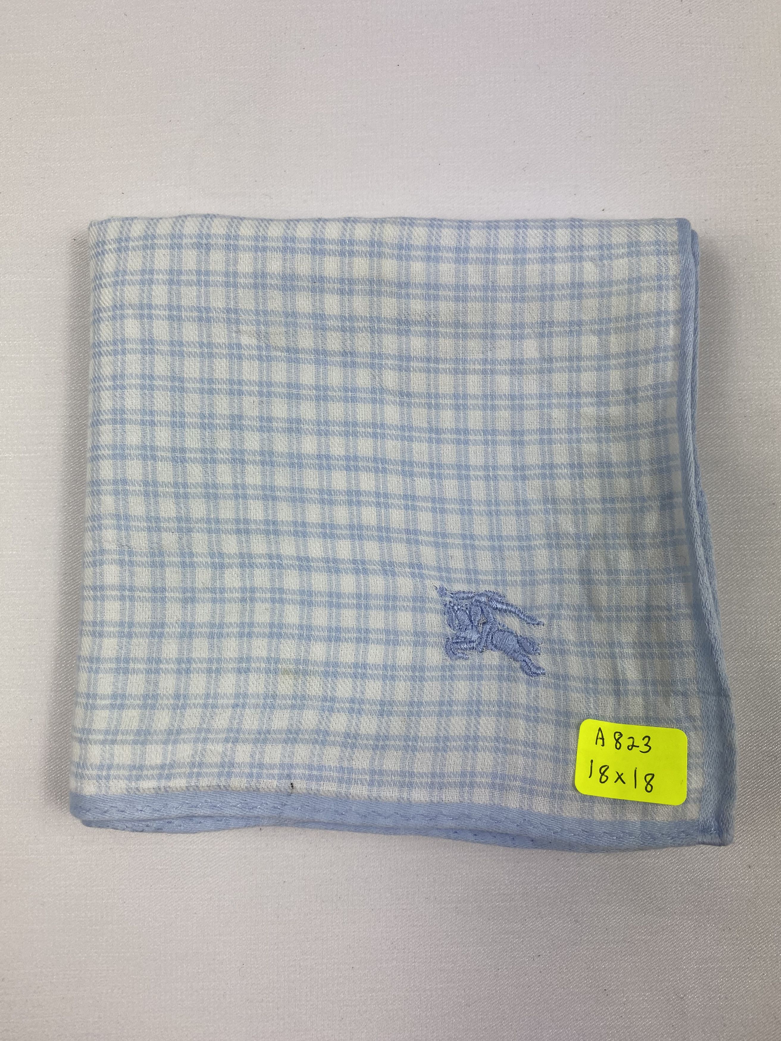 Burberry Burberry Handkerchief / Bandana / Neckerchief Size ONE SIZE - 8 Thumbnail