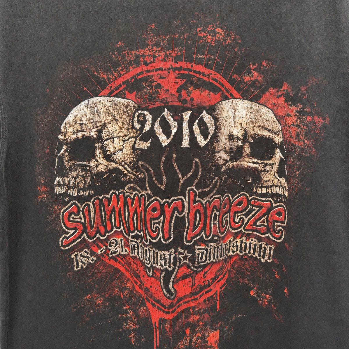 Band Tees Trashed -faded - 2010 summer breeze tshirt Size US S / EU 44-46 / 1 - 3 Thumbnail