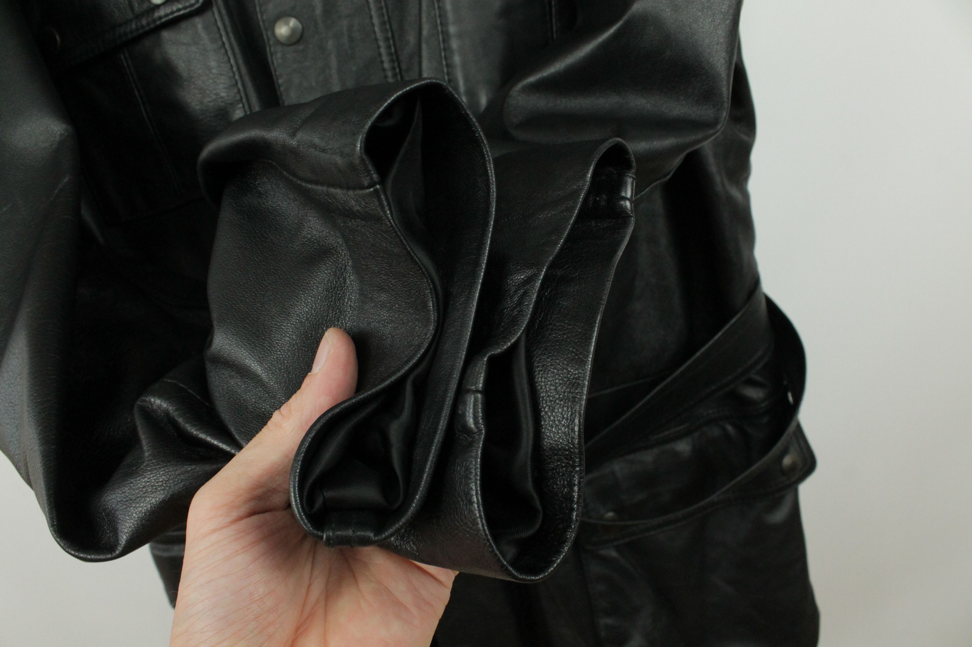 Vintage Vintage Cuoieria Fiorentina Black Leather Belted Jacket Size US XXL / EU 58 / 5 - 5 Thumbnail