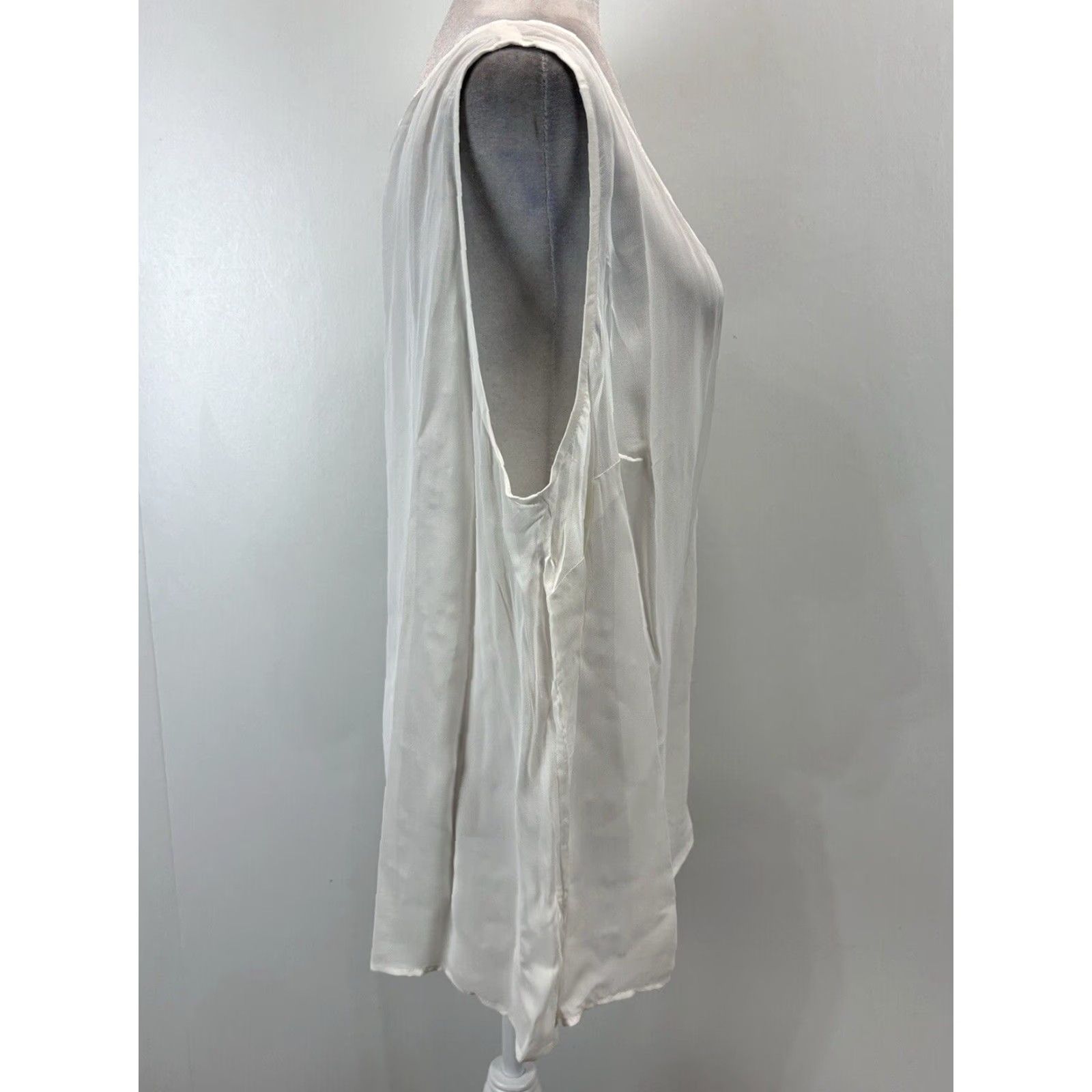 Vintage VINTAGE Carole Little Plus Tank Top 3X Ivory Semi-Sheer Camisole Shell Business Womens Size XXL / US 16-18 / IT 52-54 - 4 Thumbnail