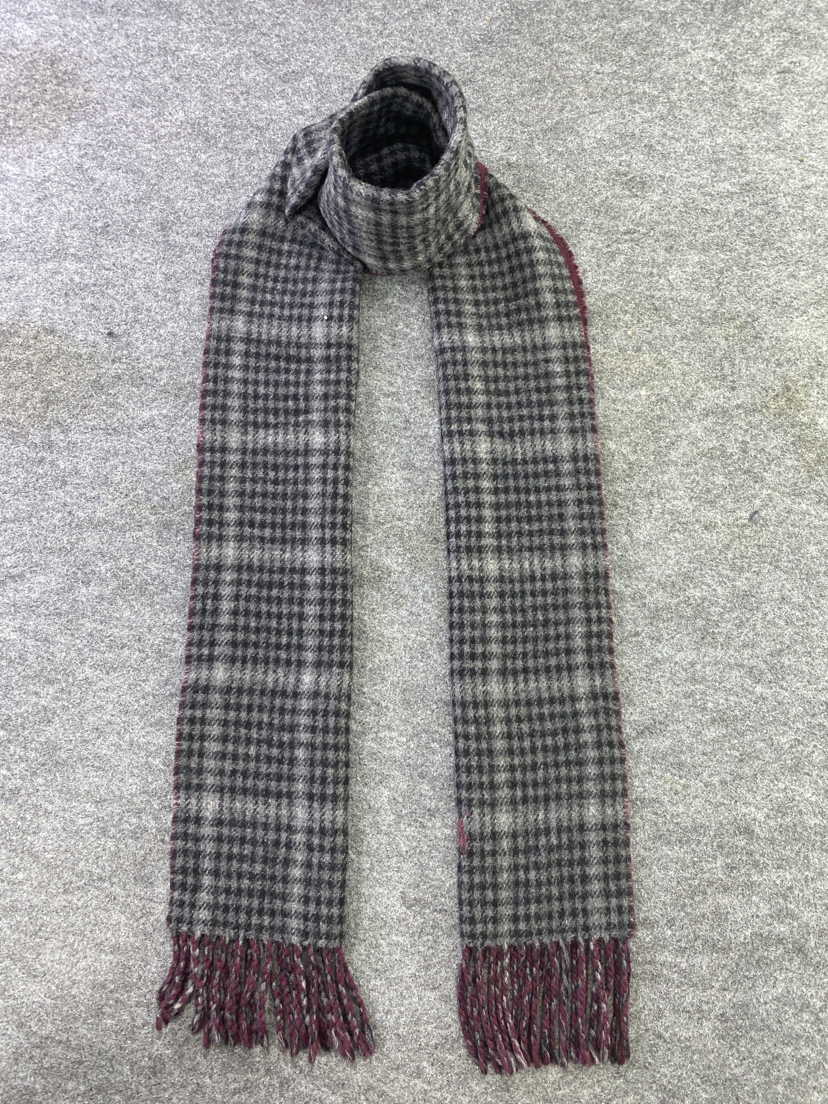 Polo Ralph Lauren Polo Ralph Lauren Scarf / Muffler / Neckwear -T558 Size ONE SIZE - 1 Thumbnail
