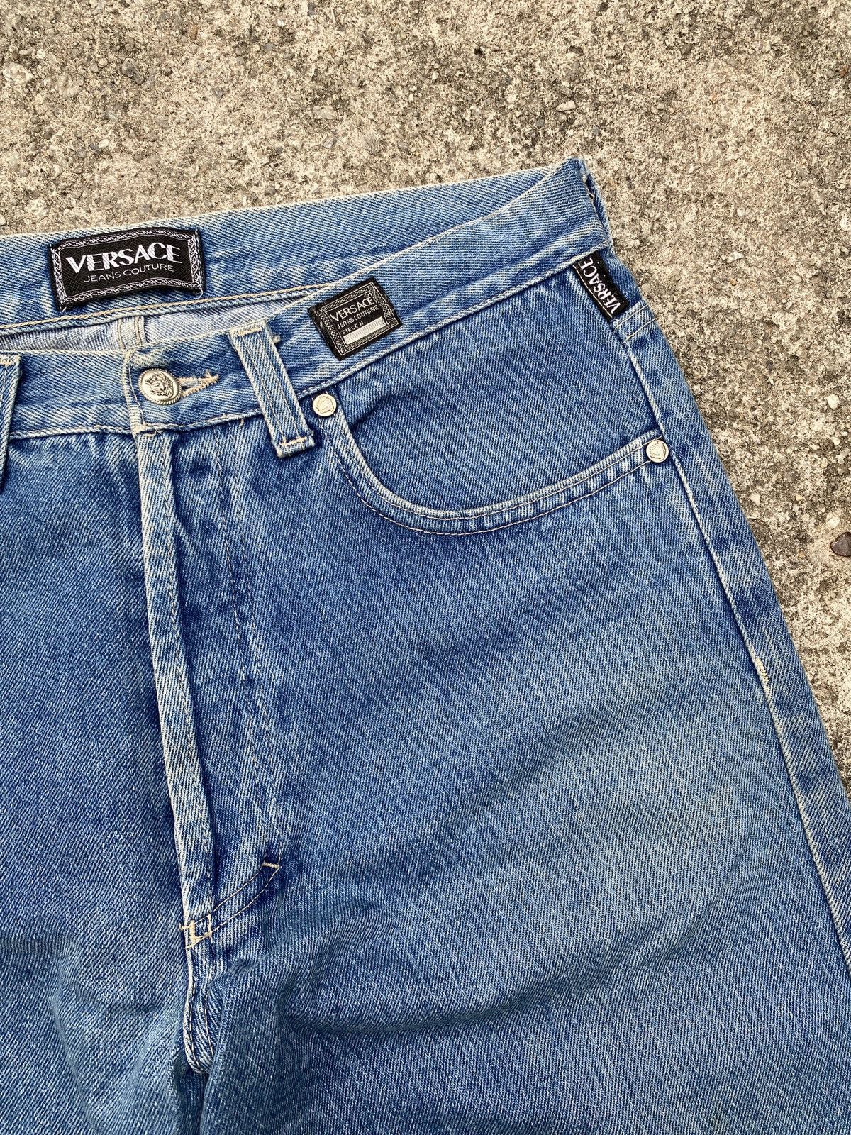 Versace × Versace Jeans Couture Vintage 90’s Versace Jeans Couture Faded Blue Denim Size US 30 / EU 46 - 7 Thumbnail