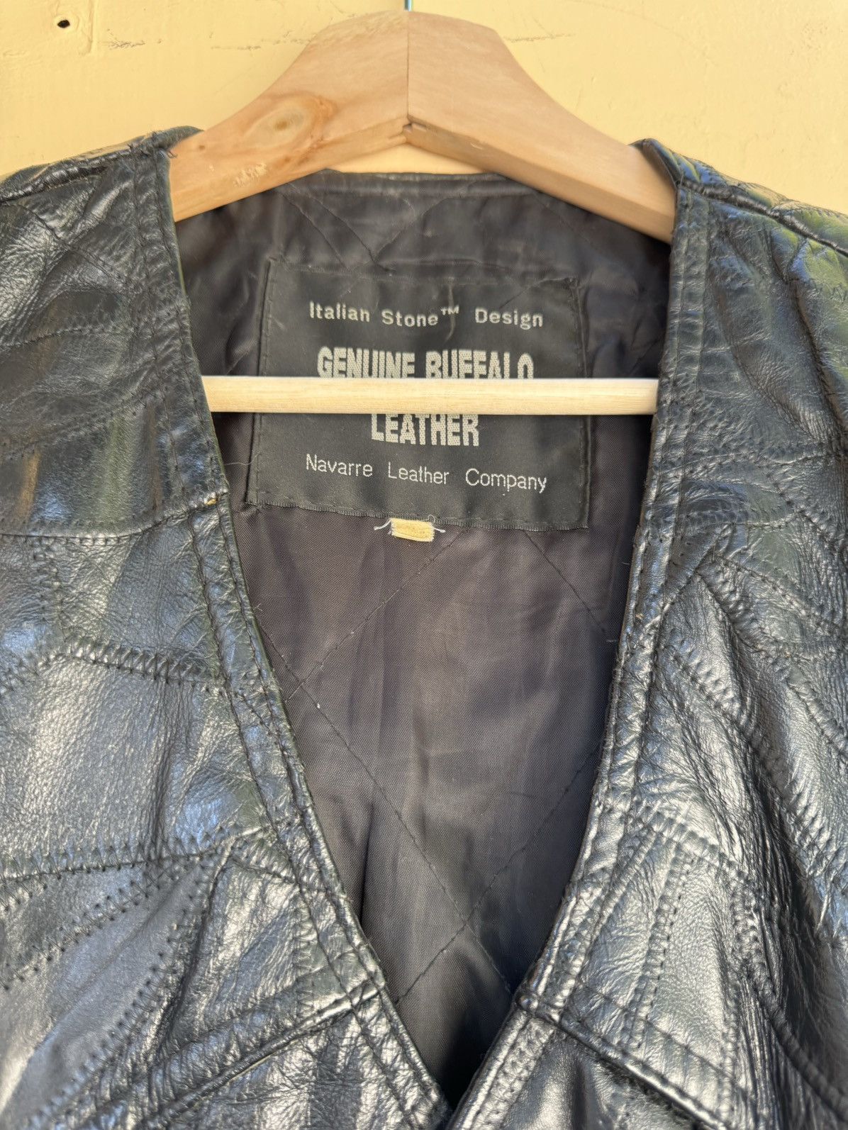 Other 90s Buffalo Leather Motorcycle Vest Size US XXL / EU 58 / 5 - 3 Thumbnail