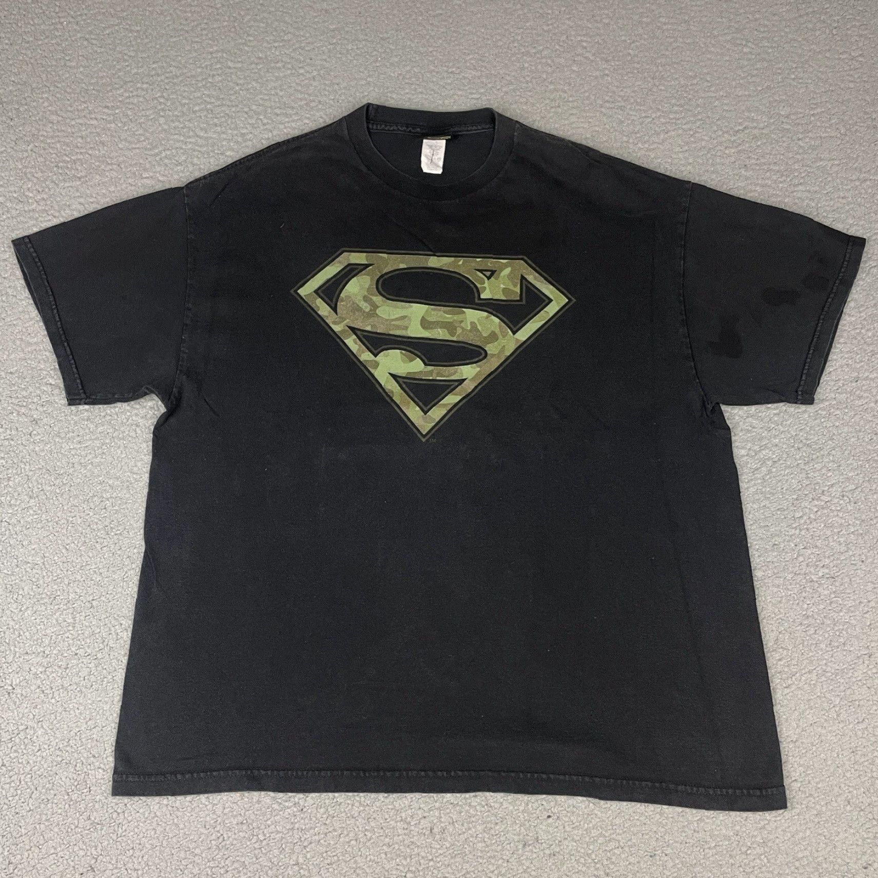 Vintage VINTAGE Superman Tshirt Adult XL Black Camo Official WB Logo Justice League Military USA Size US XL / EU 56 / 4 - 2 Thumbnail