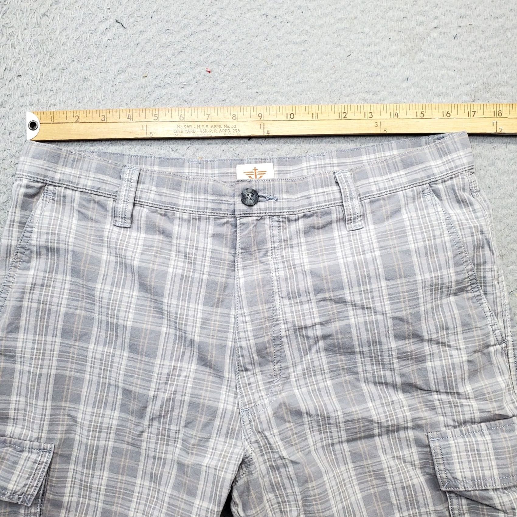 Dockers DOCKERS Cargo Shorts Mens Size 34 Multi Plaid Relaxed Cargo Beach 10" Inseam Size US 34 / EU 50 - 5 Thumbnail