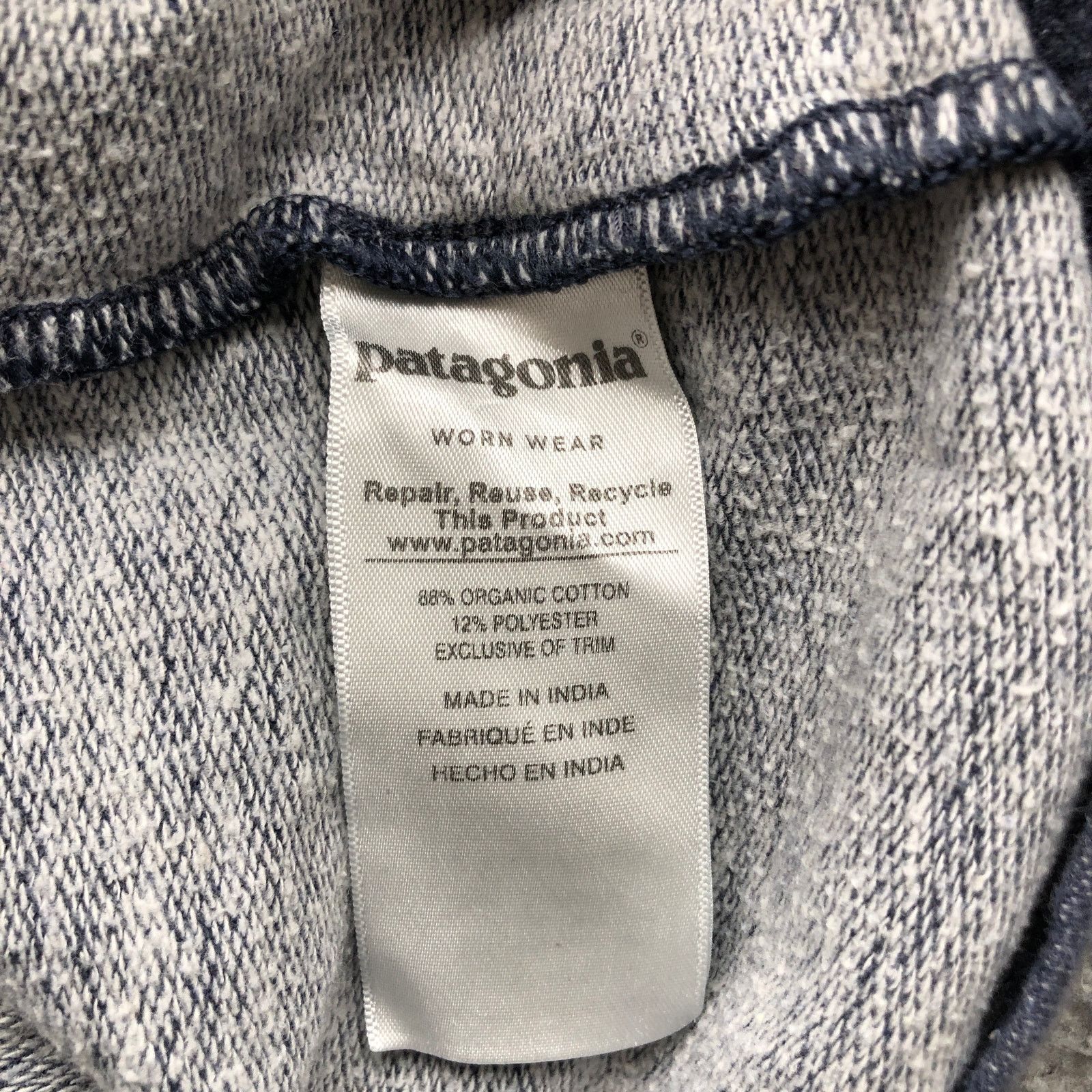 Patagonia Patagonia P-6 Logo Lightweight Sweatshirt Men Small 39485 Size US S / EU 44-46 / 1 - 8 Thumbnail