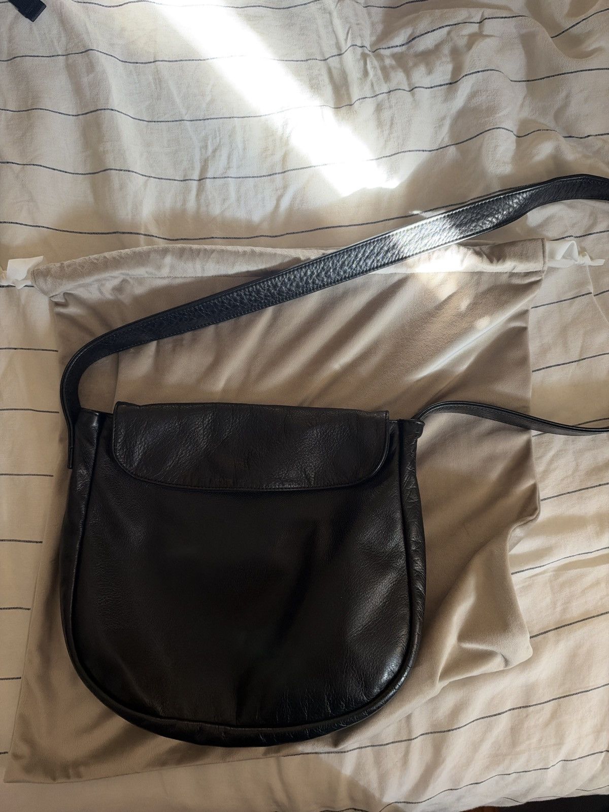 Vuja De Vujade011 Passenger Leather Bag in Full Grain Leather 