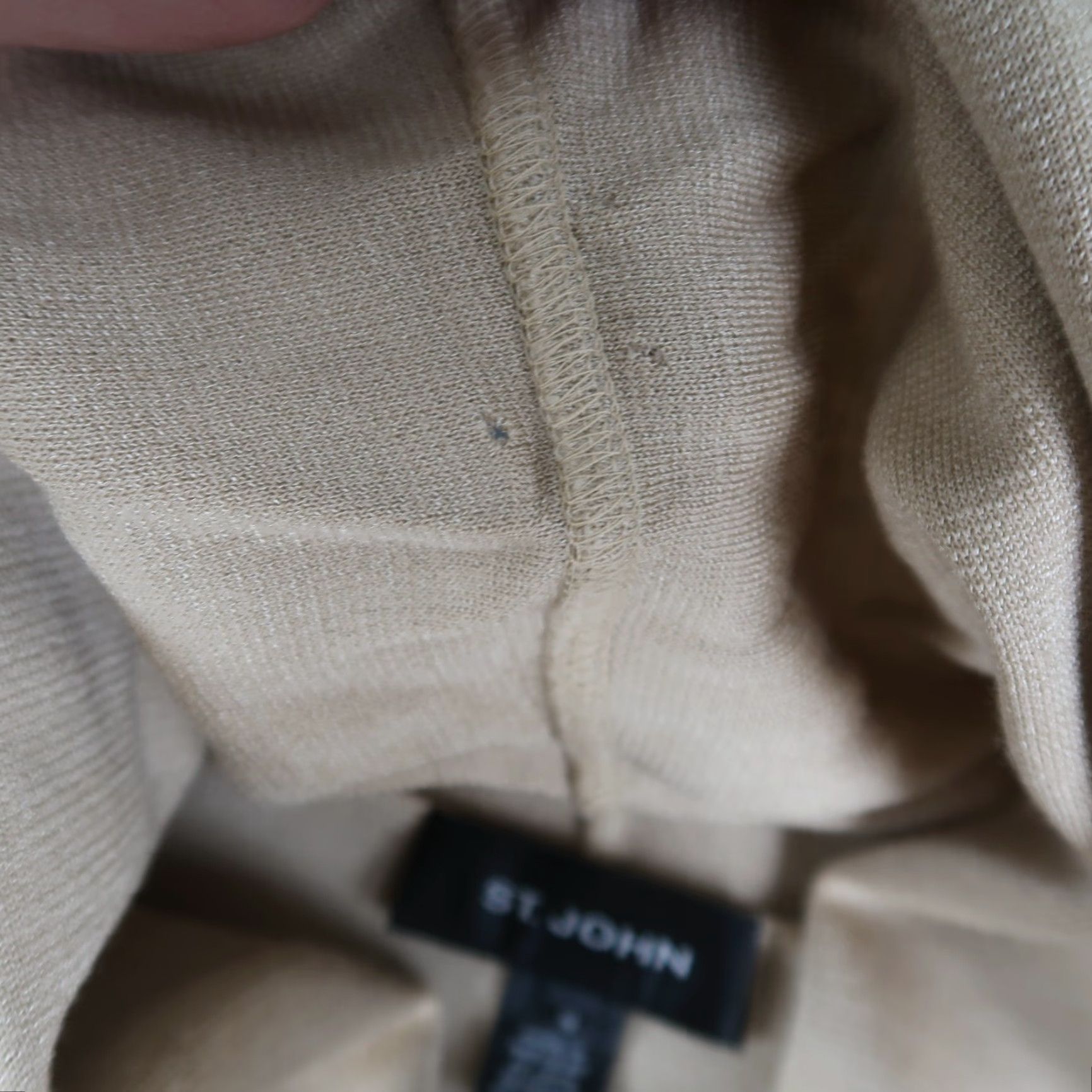 St. John St. John Cardigan Vest Sweater Open Collar Tan Size M Medium Womens Knit Open Collar Cardigan Tan Vintage: No Features: Open Size M / US 6-8 / IT 42-44 - 7 Thumbnail