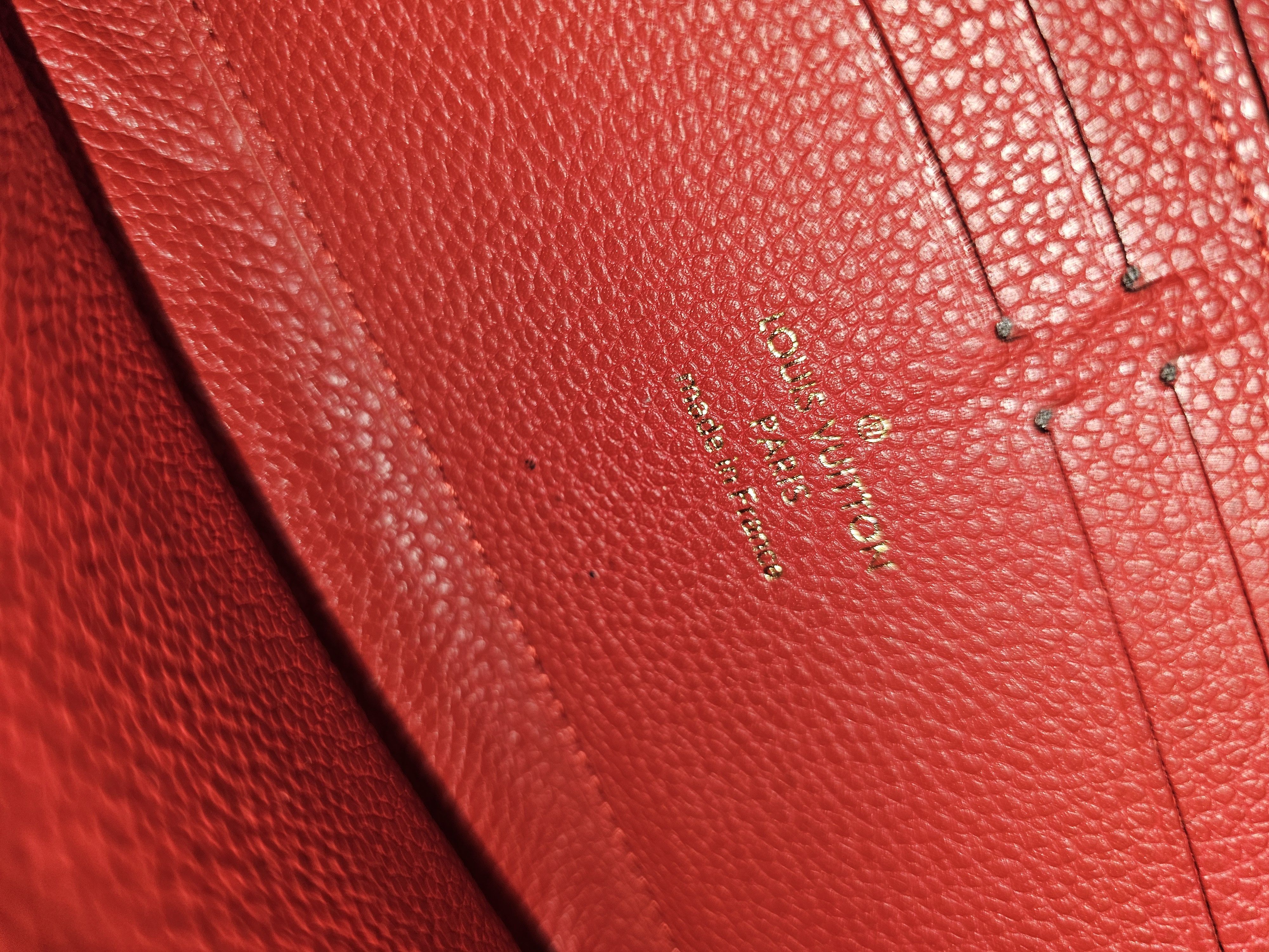 Louis Vuitton Monogram Red Zippy Size ONE SIZE - 7 Thumbnail