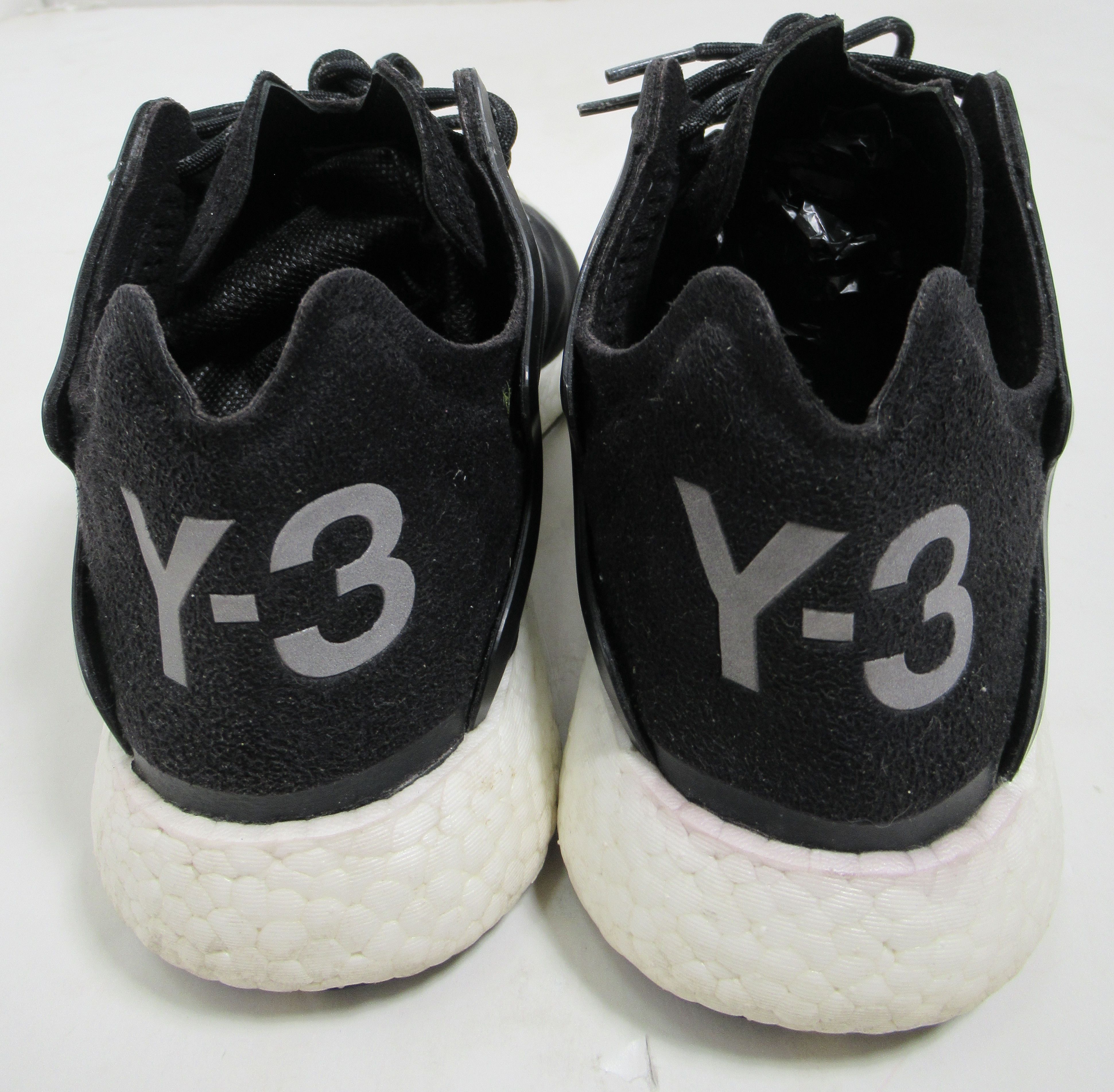 Y-3 Y-3 Yohji Men's Run Reflective Sneaker Black White BB4865 Size US 10.5 / EU 43-44 - 5 Thumbnail