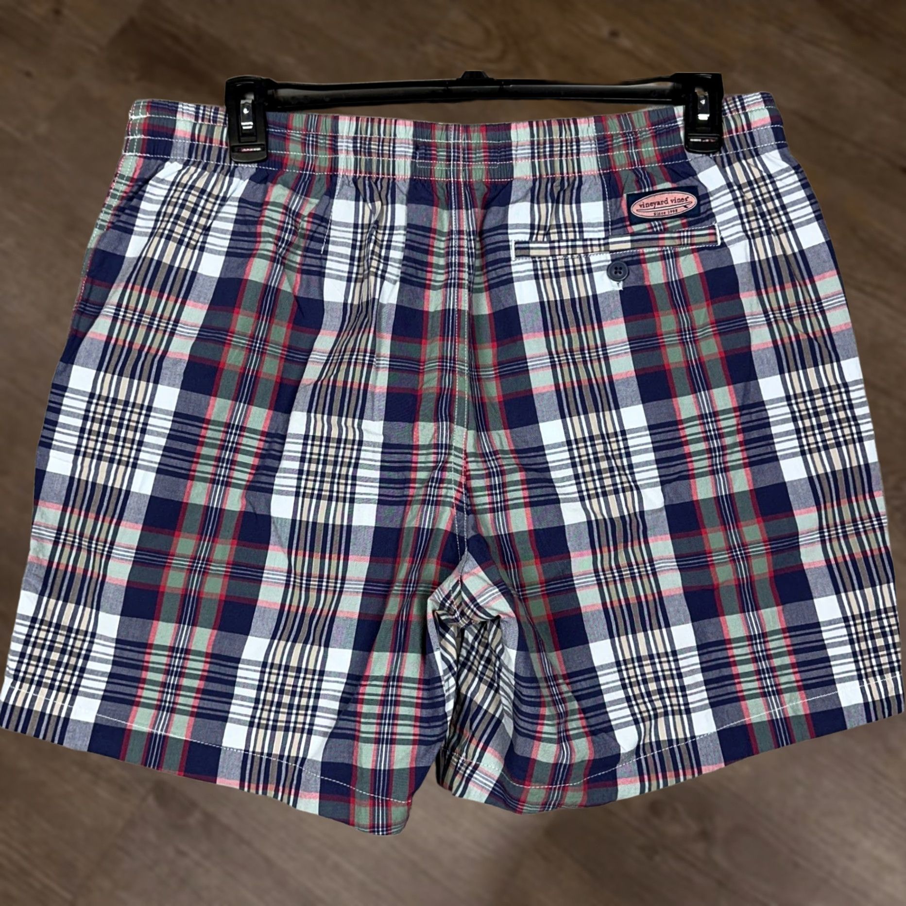 Vineyard Vines Vineyard Vines Shorts Mens XL Blue Multi Plaid Casual Pull On Elastic Waist Logo Size US 37 - 1 Thumbnail