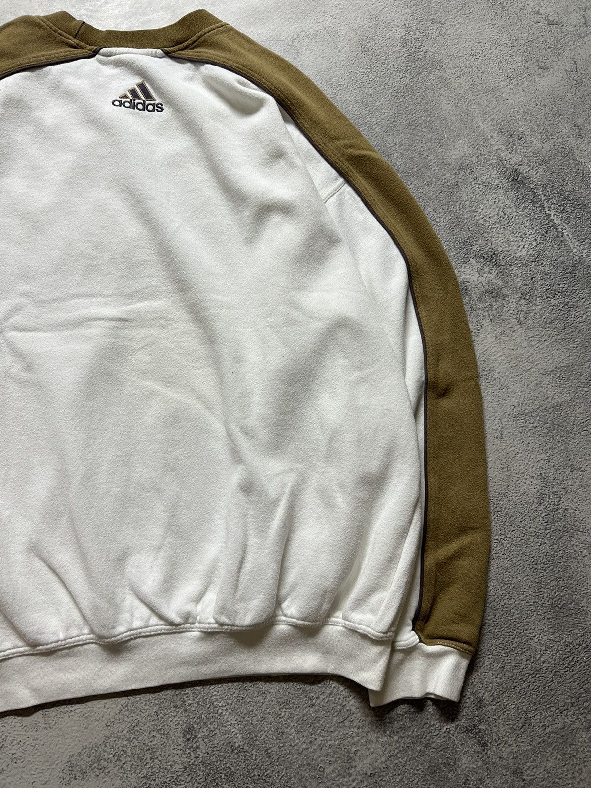 Adidas × Vintage Vintage Y2k Adidas🤍 3D Spellout Big Logo Sweatshirt 90’s Size US XL / EU 56 / 4 - 6 Thumbnail