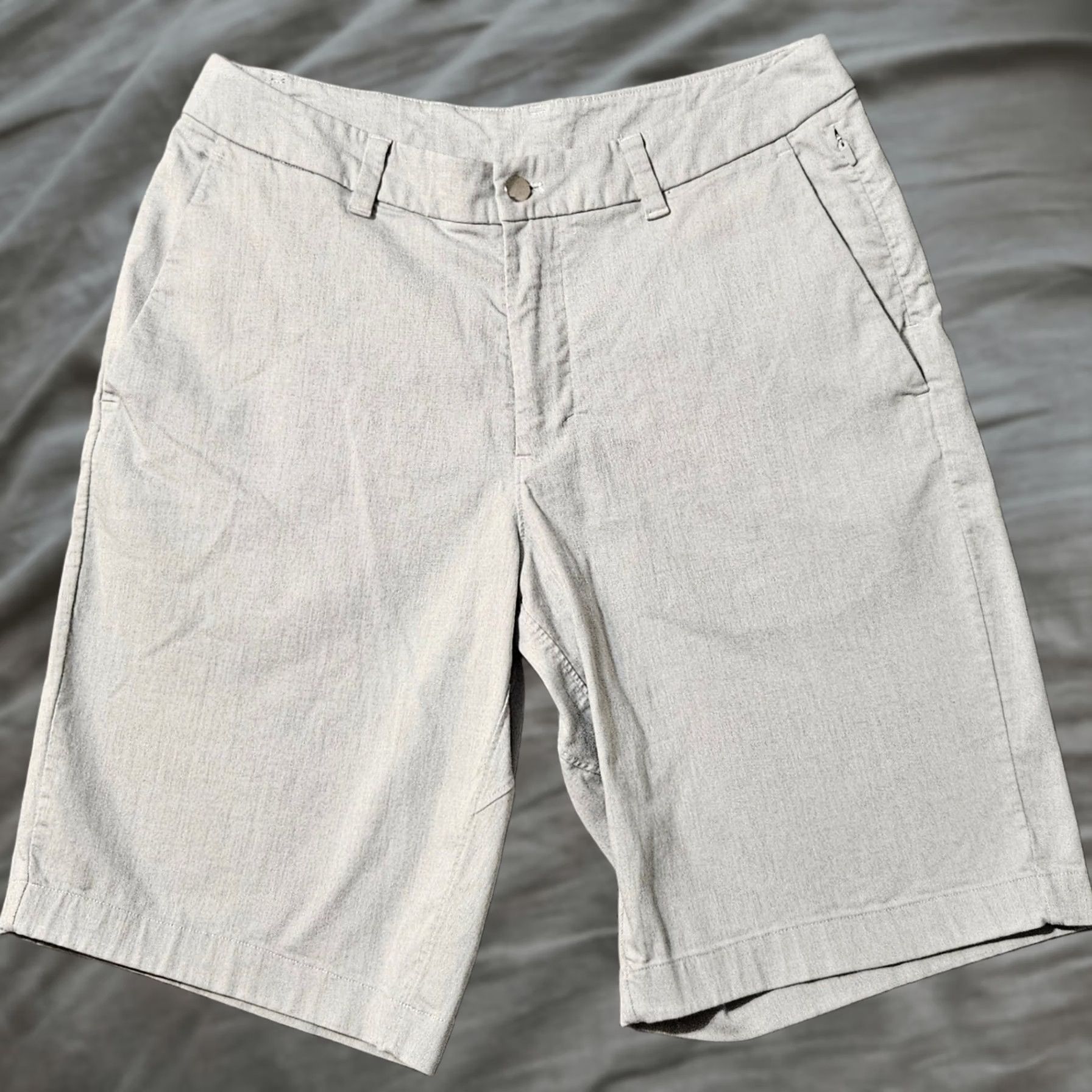 Lululemon Lululemon Commission Short 11" Relaxed Qwick Oxford Gray 32 Men's M7AKAS Size US 32 / EU 48 - 1 Thumbnail