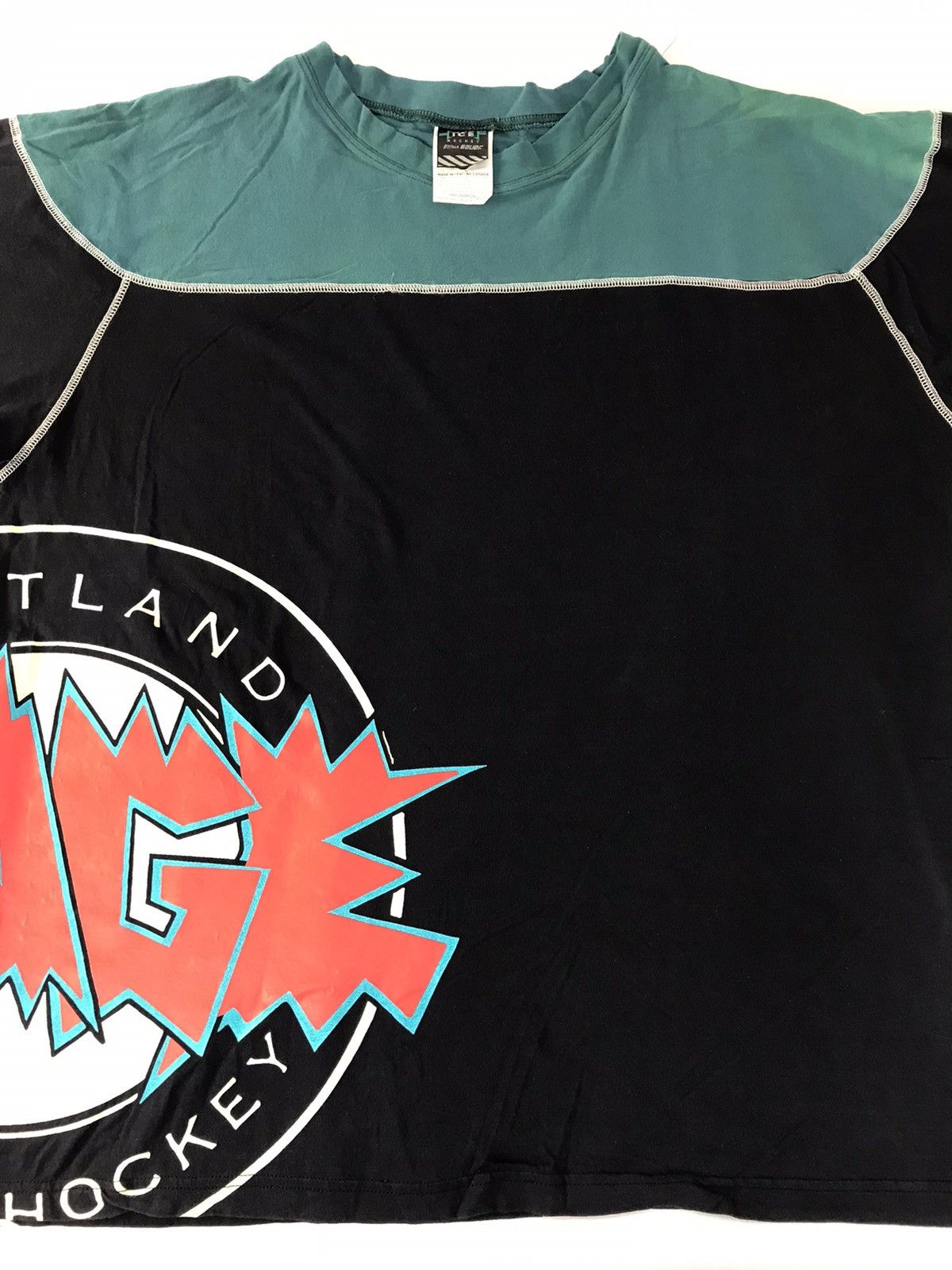 Other Vintage Off Ice Hockey By Par Bauer Rage Portland Roller Tee Size US XXL / EU 58 / 5 - 2 Thumbnail