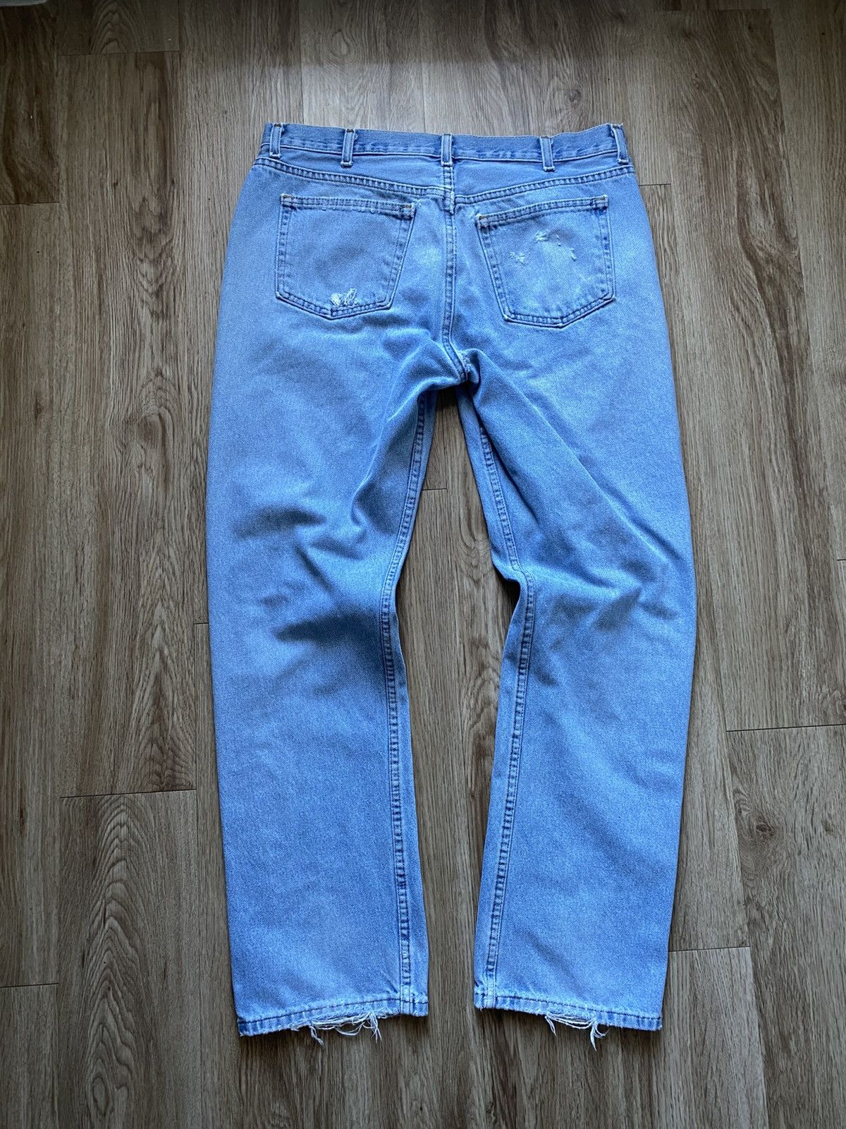 Vintage Vintage Light Wash Distressed Denim Jeans Size US 34 / EU 50 - 2 Thumbnail