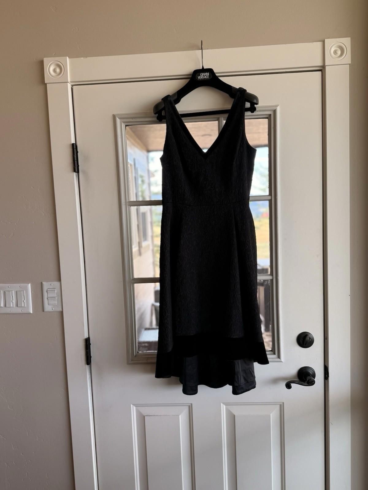 Other NWT WHBM Stunning Black Brocade Fit/Flare Dress w Velvet 4 Size S / US 4 / IT 40 - 5 Thumbnail