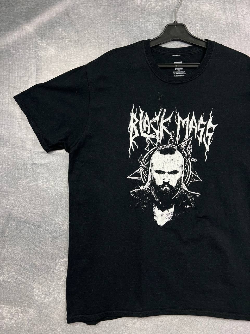 Band Tees × WWE × WWF wwe black mass wrestling merchendise tshirt xl Size US XL / EU 56 / 4 - 2 Thumbnail