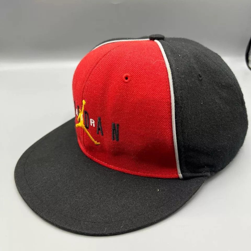 Jordan Brand Air Jordan Hat Men 7 3/8 Embroidered Logo Jumpman Fitted Cap Size ONE SIZE - 2 Thumbnail