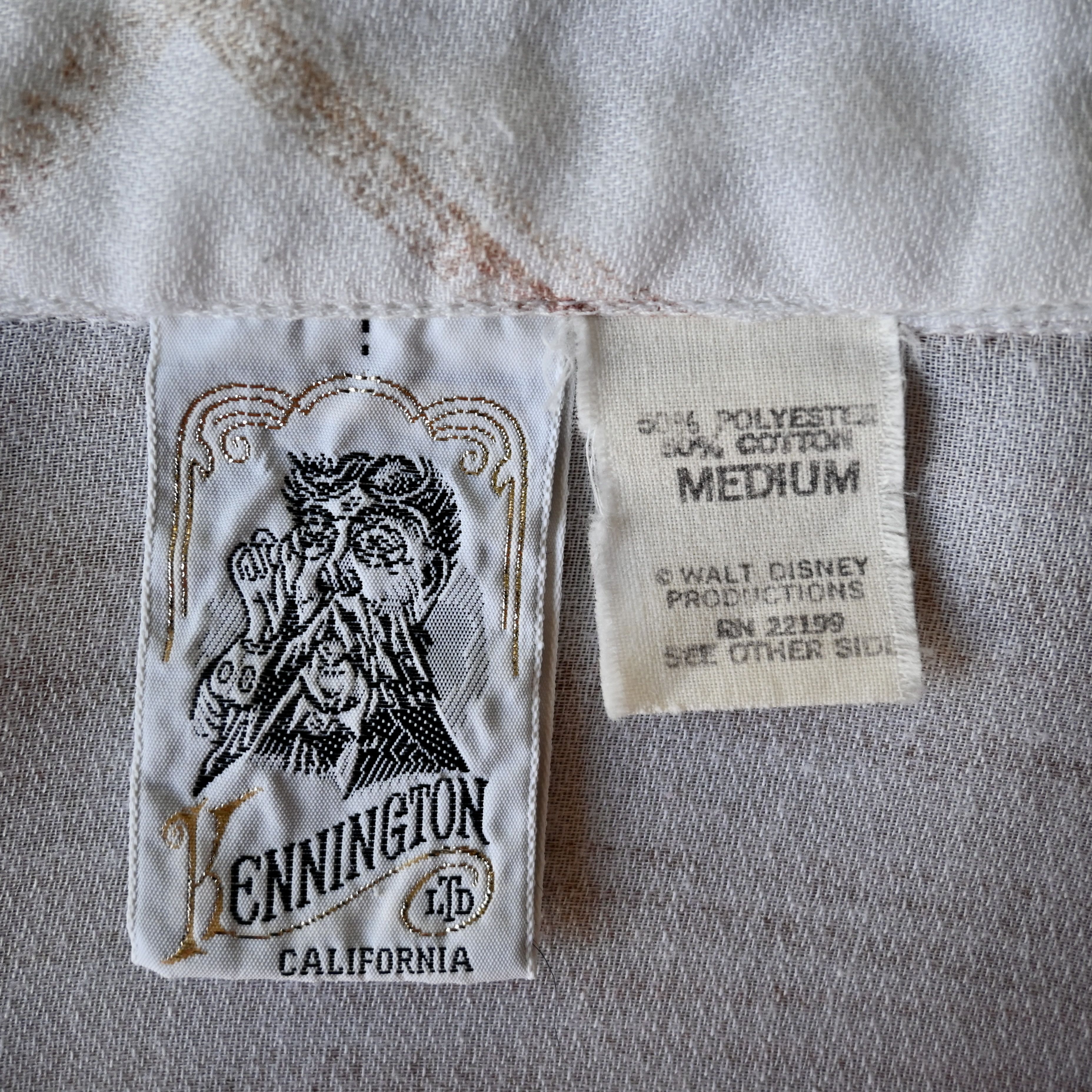 Kennington Ltd. VTG 1970s Kennington mickey mouse in snow mountain shirt Size US M / EU 48-50 / 2 - 13 Thumbnail