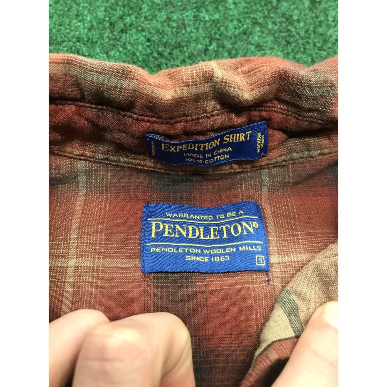 Pendleton VINTAGE Pendleton Expedition Button-Down Shirt Mens Long Sleeve Plaid Classic Fit Size S Red Men Size US S / EU 44-46 / 1 - 5 Thumbnail