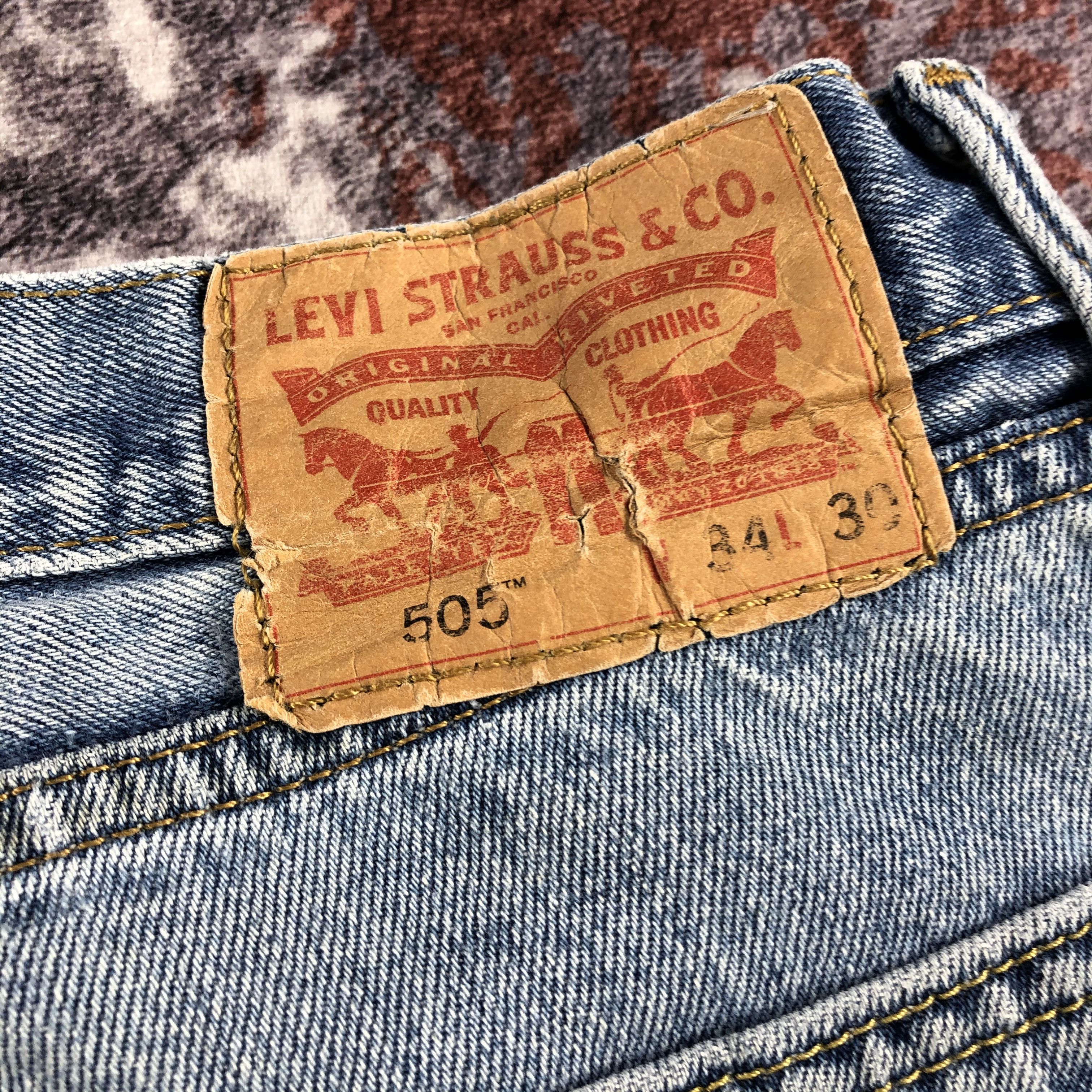 Levi's × Vintage Vintage Light Wash Levis 505 Jeans-JM2562 Size US 35 - 6 Thumbnail