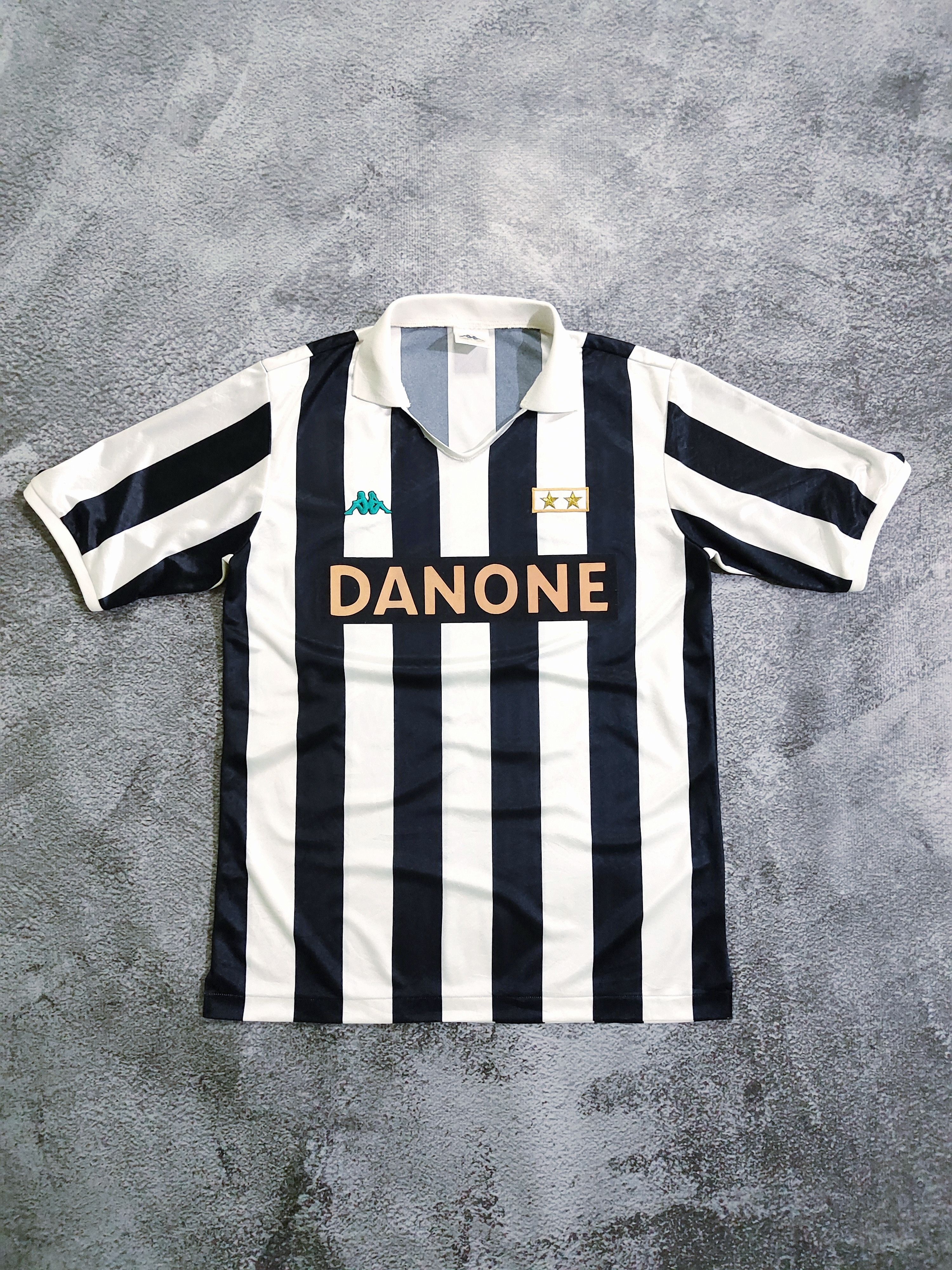 Kappa Vintage Kappa Juventus 1992-1994 Jersey Football Size US M / EU 48-50 / 2 - 1 Thumbnail