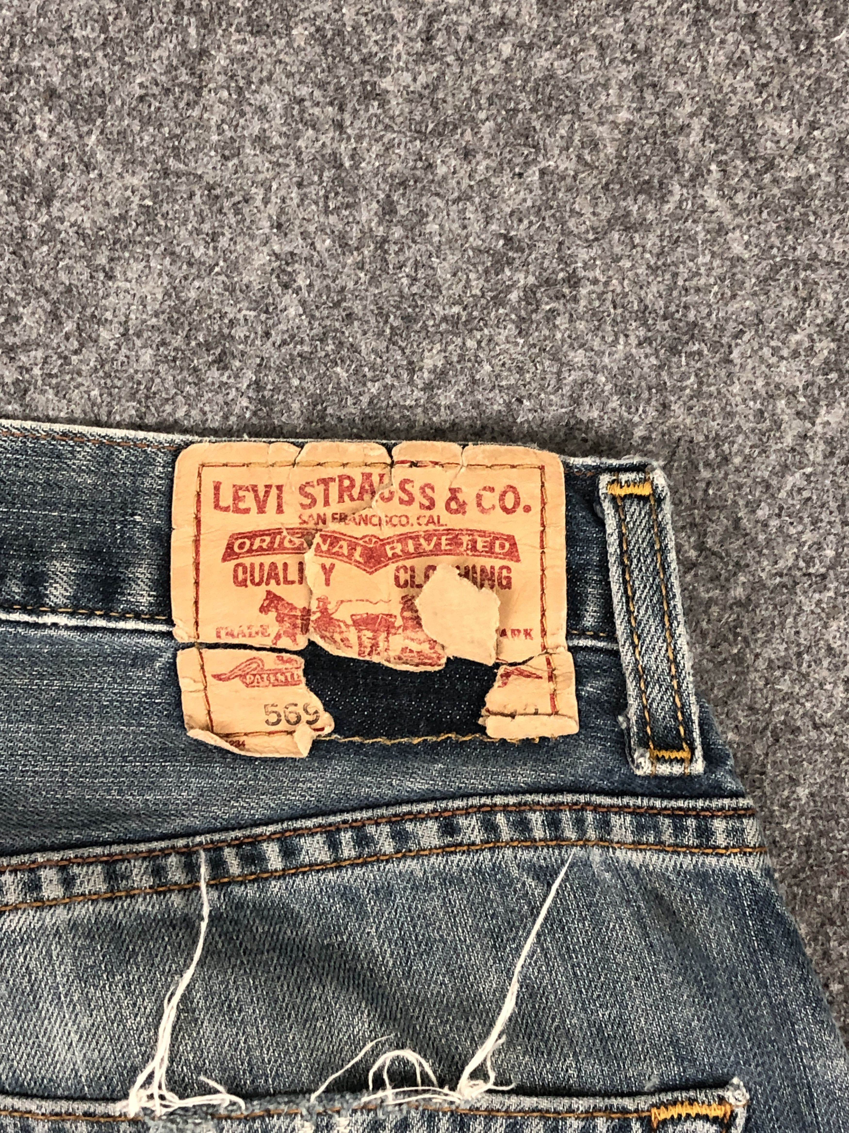 Levi's Distressed Vintage Levis 569 Faded Jeans DP2357 Size US 29 - 5 Thumbnail