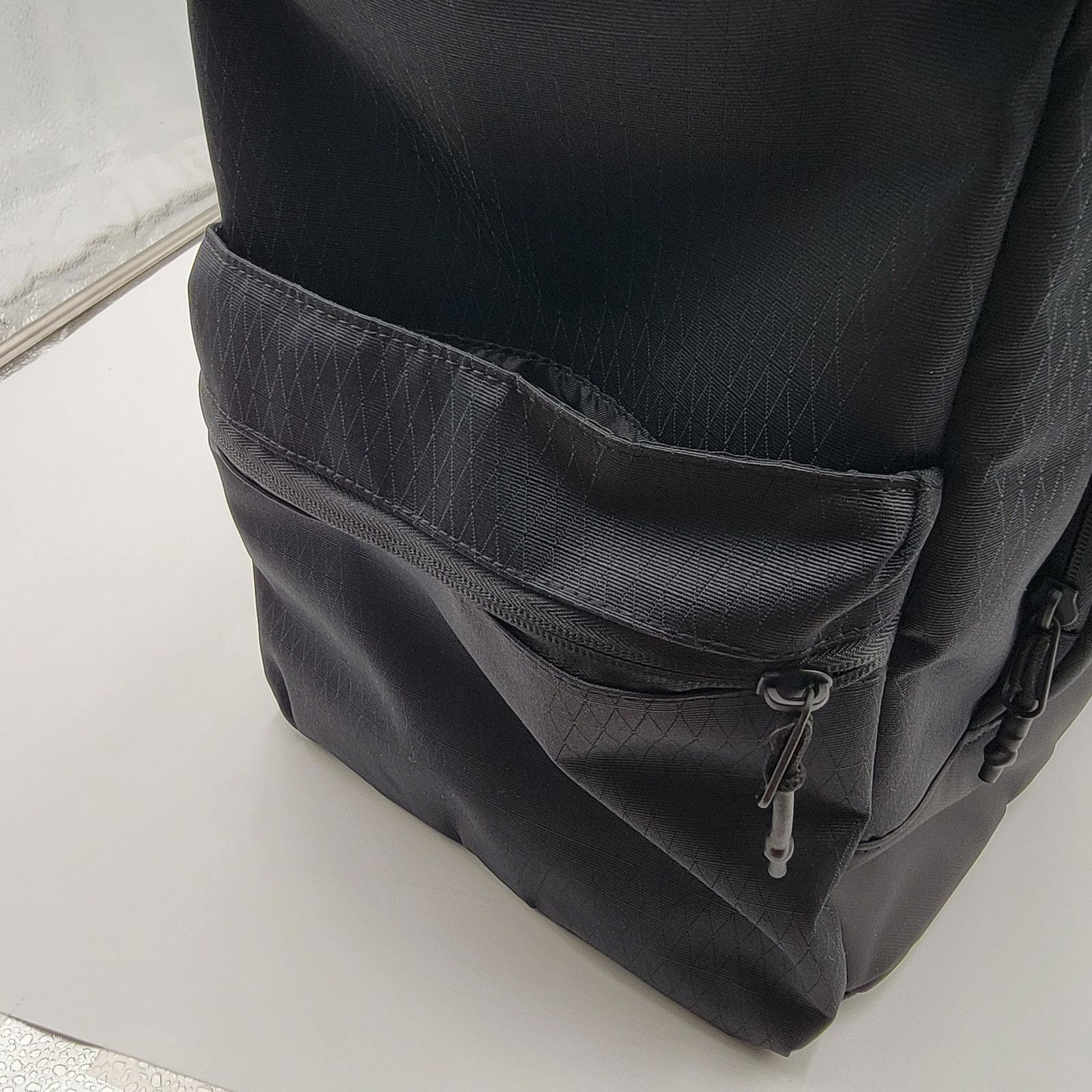 Jordan Brand Jordan Collectors 44L Duffle Travel Bag Black MA0932-023 Size ONE SIZE - 14 Thumbnail