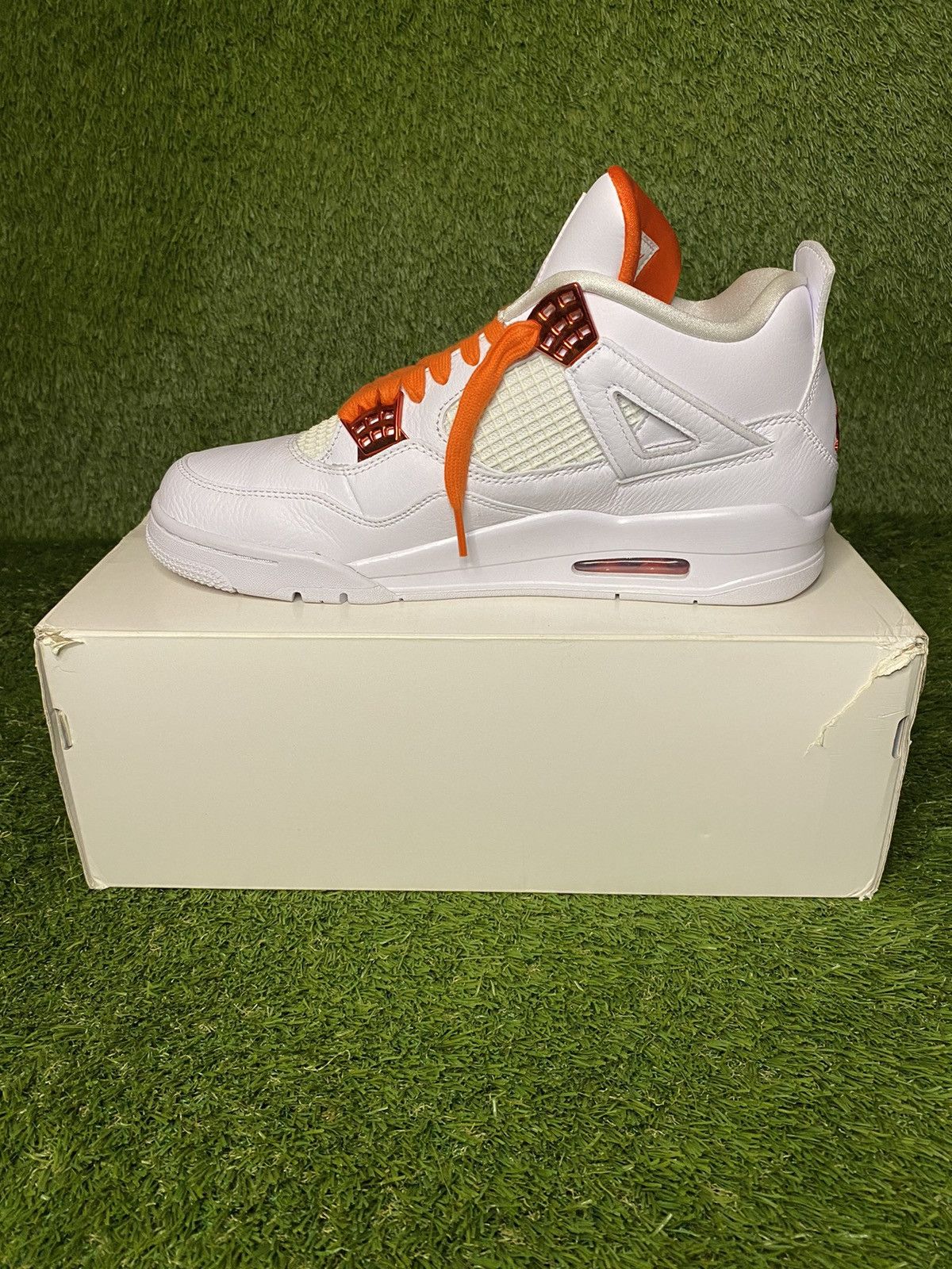 Jordan Brand Metallic Orange Jordan 4 Size US 10.5 / EU 43-44 - 3 Thumbnail