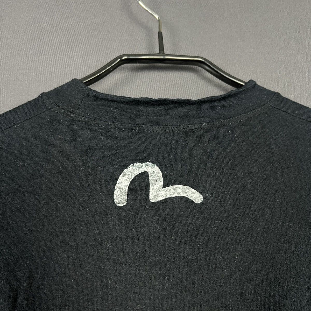 Evisu Evisu Black LS T-shirt w/ Globe Graphic & Logo mens size L Size US L / EU 52-54 / 3 - 5 Thumbnail
