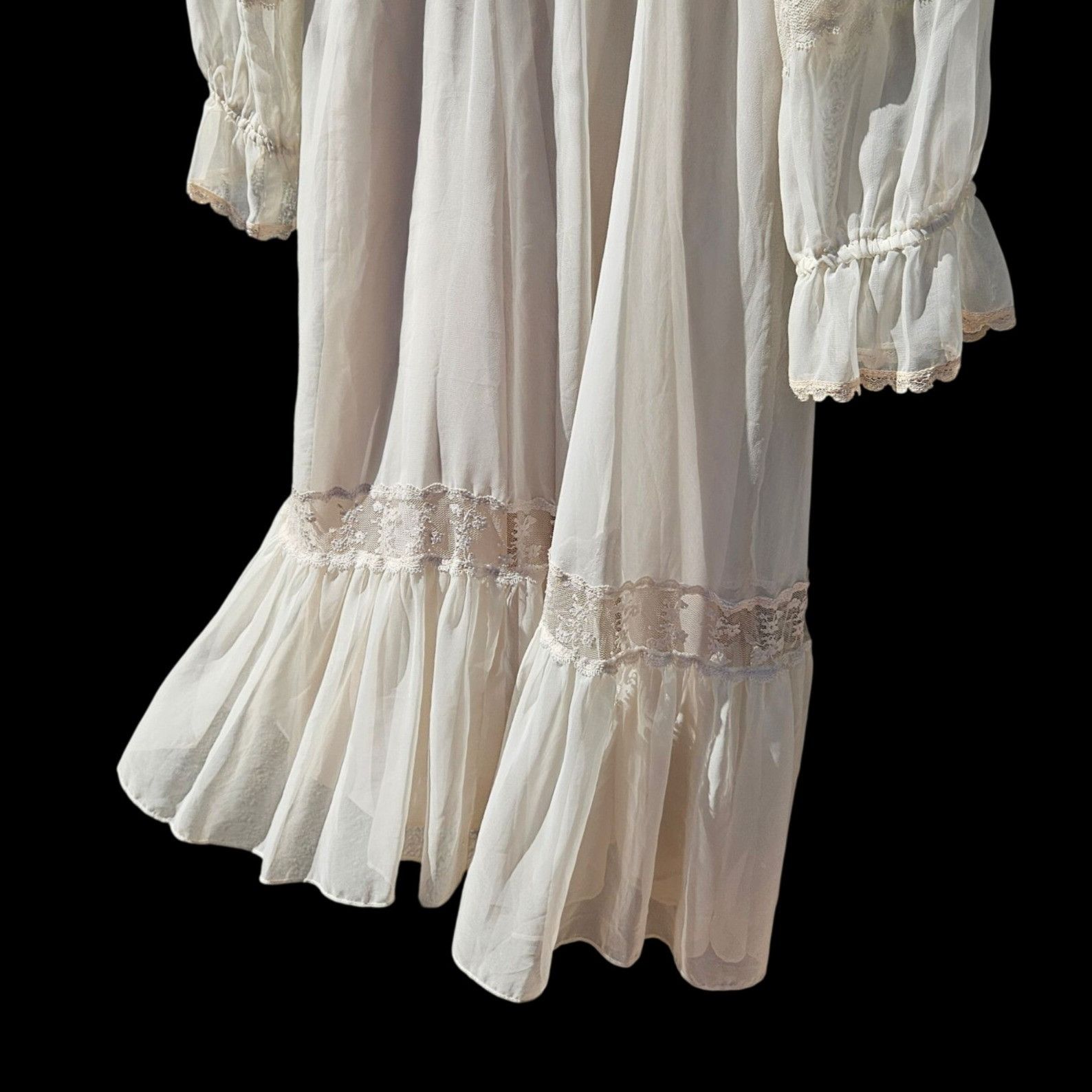 Casadei Vintage Casadei 80s Ivory Lace Beaded Prairie Fantasy Dress Size S / US 4 / IT 40 - 14 Thumbnail