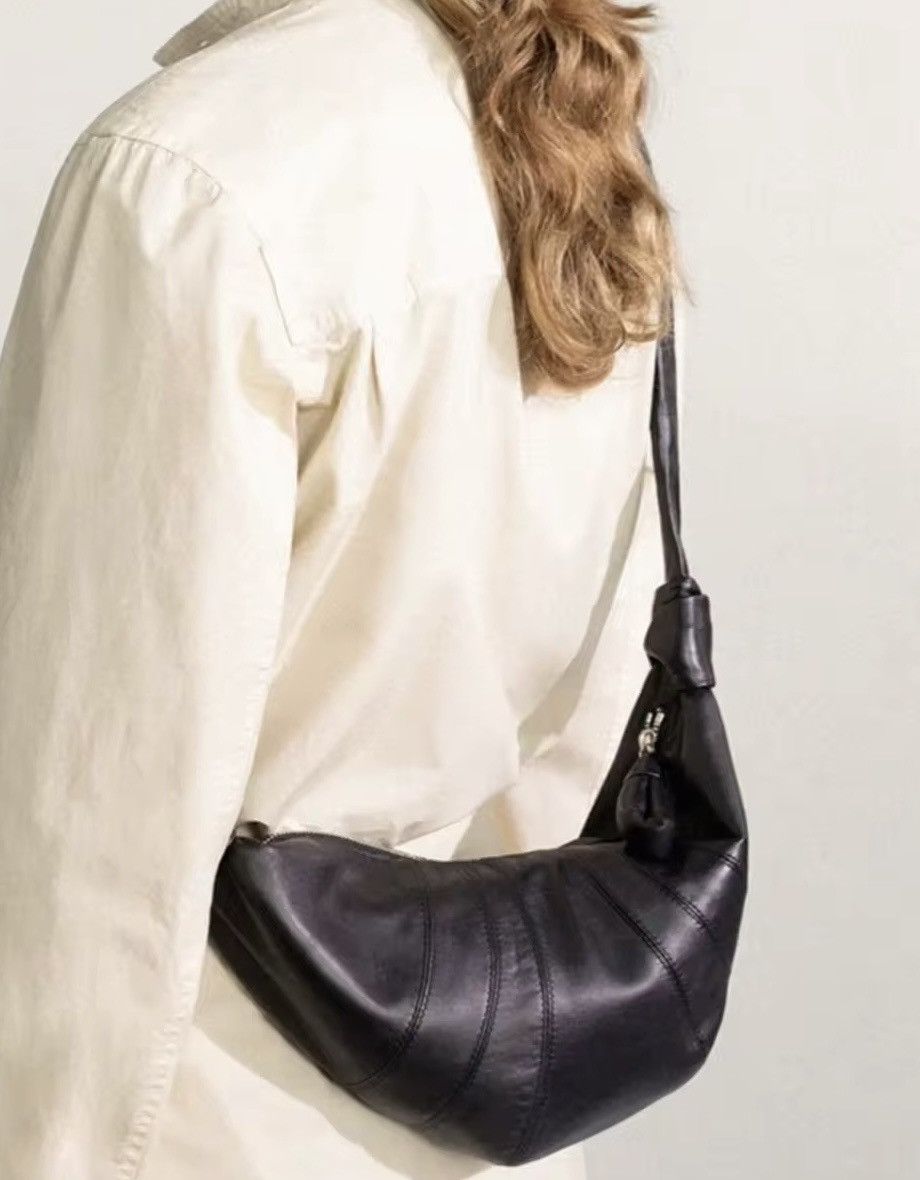 Japanese Brand Diagonal cross dumpling Pu Leather bag Size ONE SIZE - 1 Thumbnail