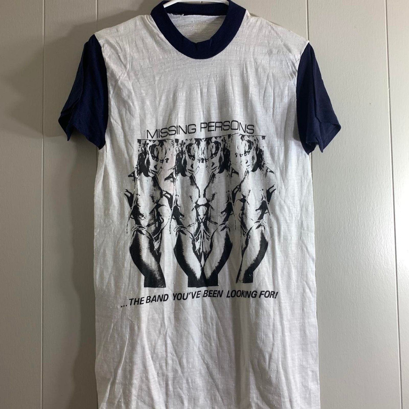 Vintage 80s MISSING PERSON The Band Youve Been Looking For tee shirt Size US XL / EU 56 / 4 - 3 Thumbnail