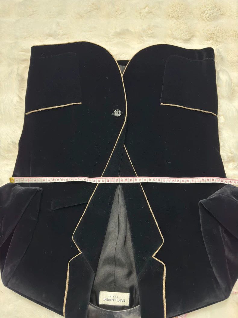 Saint Laurent Paris Saint Laurent Paris Saint Laurent Velvet Blazer with Gold Size US M / EU 48-50 / 2 - 8 Thumbnail