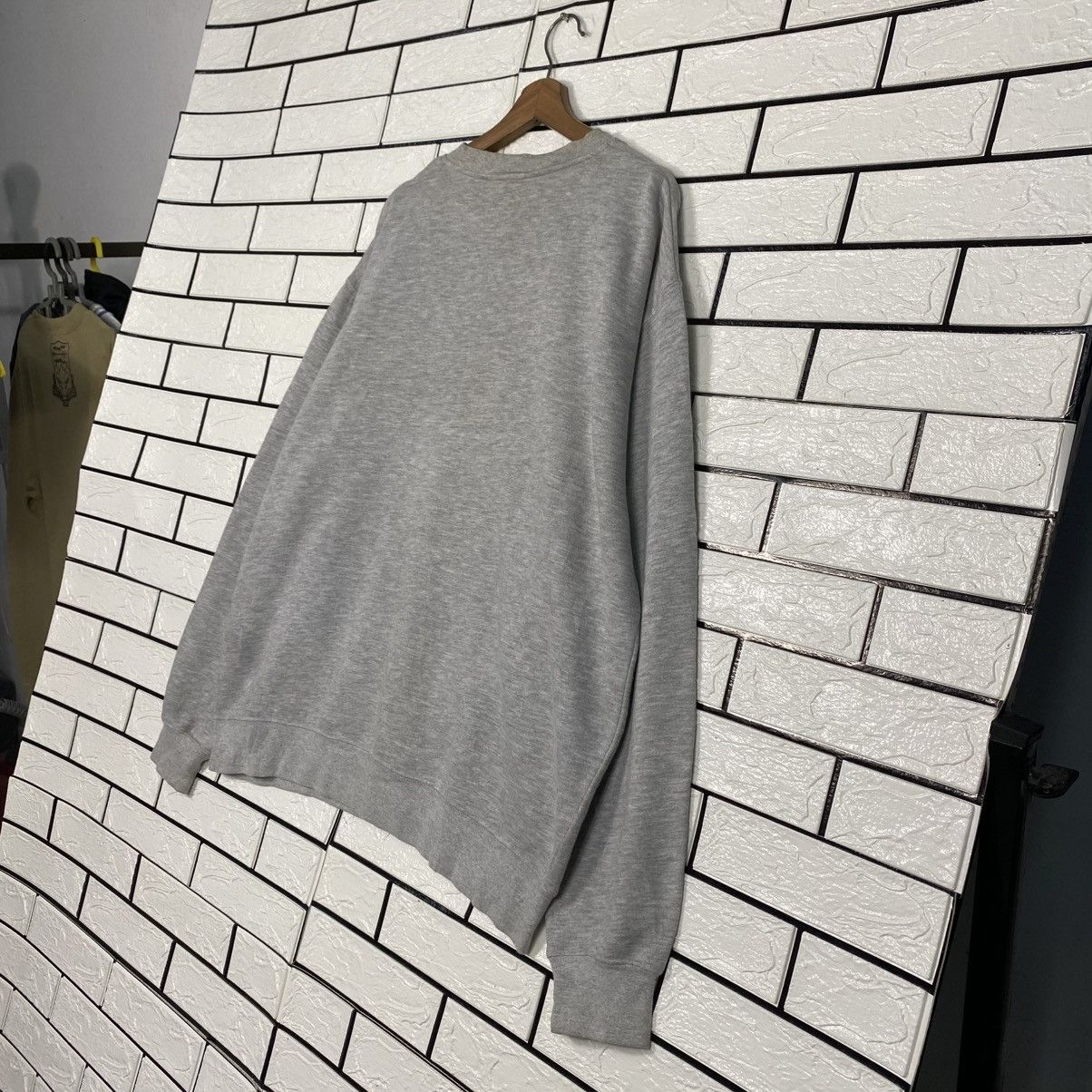 Japanese Brand 📌Vintage Sweatshirt Burton Snowboards Big Logo Size US L / EU 52-54 / 3 - 11 Thumbnail
