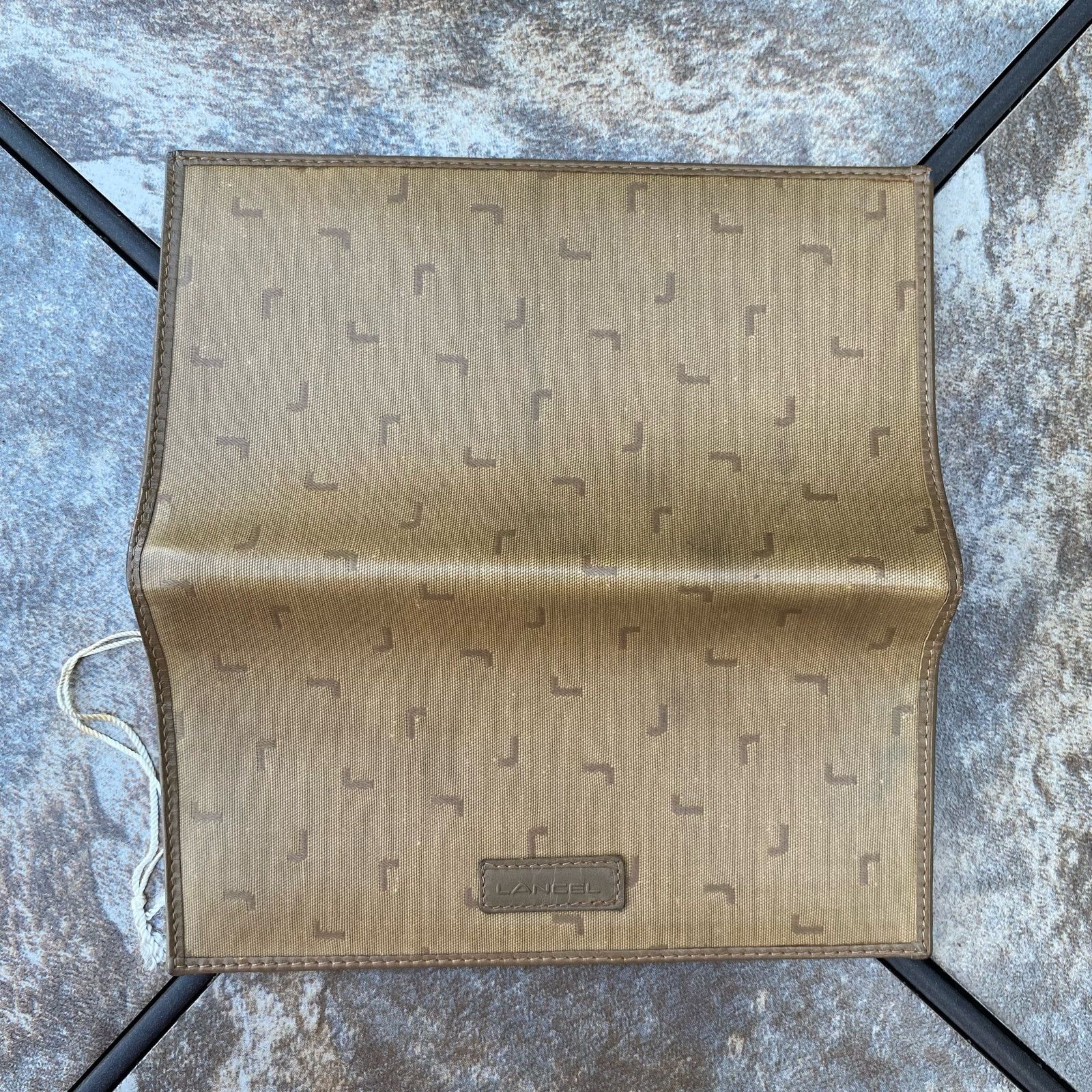 Lancel Lancel Vintage Tan Leather Wallet & Key Holder Set Size ONE SIZE - 14 Thumbnail