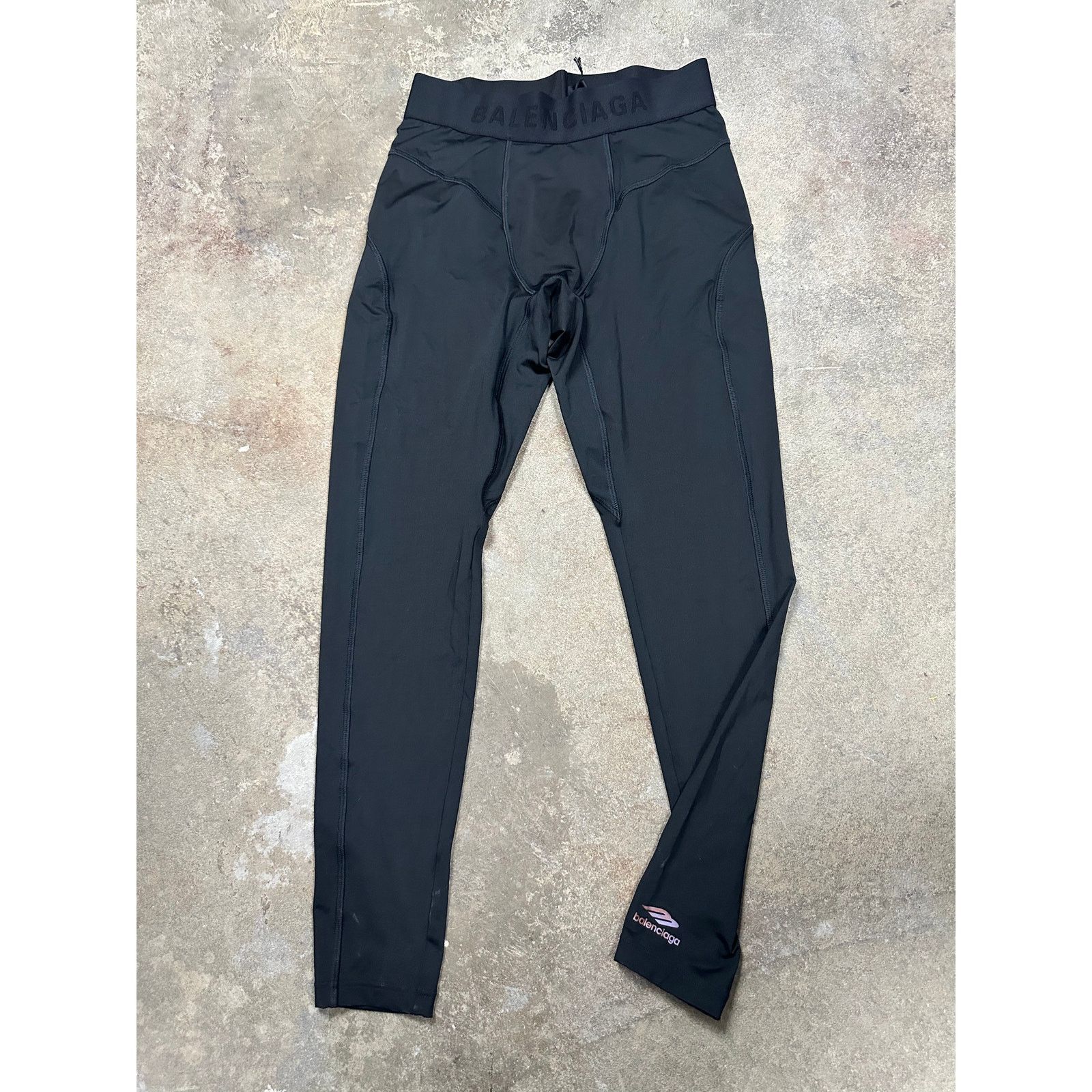 Balenciaga Balenciaga Leggings New Medium Size 26" / US 2 / IT 38 - 1 Thumbnail