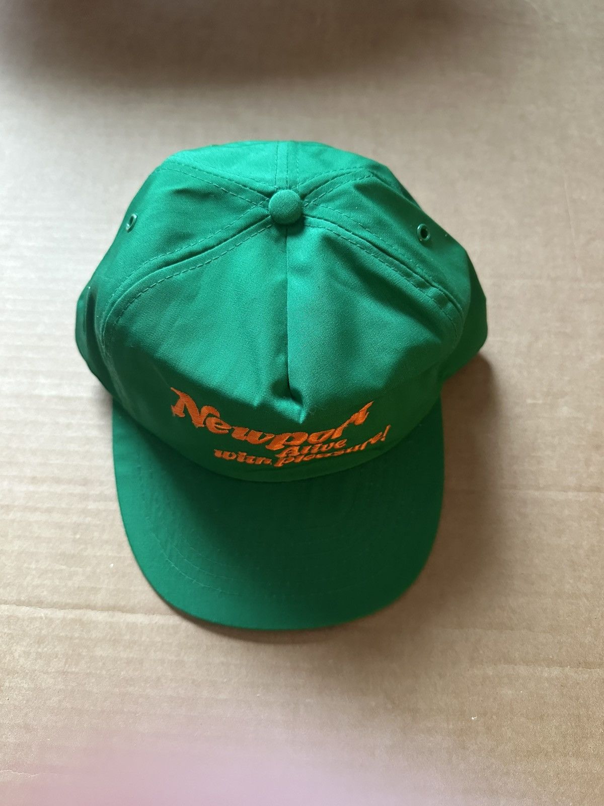 Vintage Newport pleasures vintage hat Size ONE SIZE - 2 Thumbnail