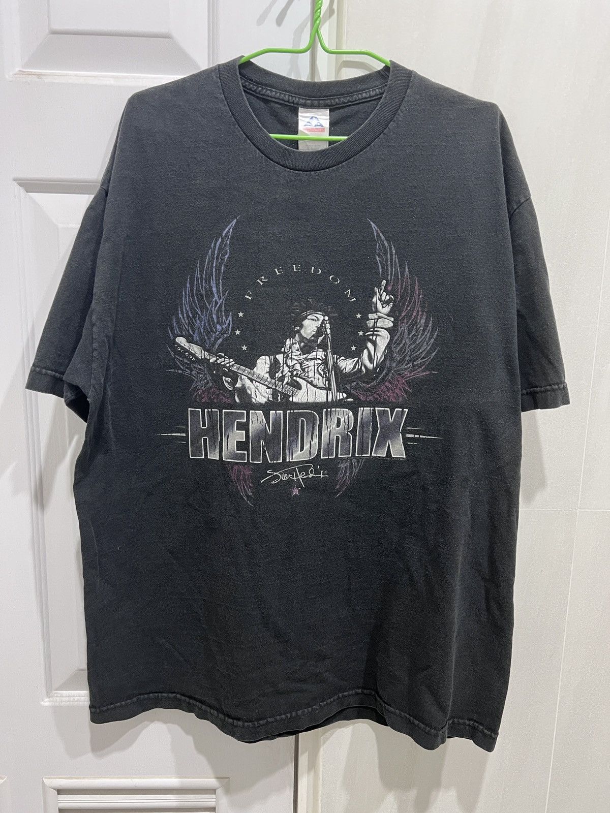 Band Tees Vintage Y2K JIMI HENDRIX Promo Tee XL Faded Psychedelic R&B Size US XL / EU 56 / 4 - 2 Thumbnail