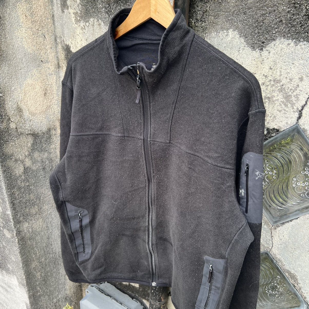 Arc'teryx “ARC'TERYX” BLACK FLEECE JACKET Size US XL / EU 56 / 4 - 2 Thumbnail