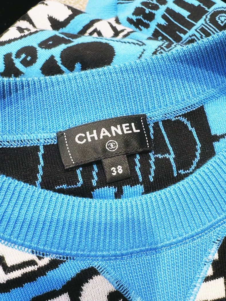 Chanel Chanel 24A Early Autumn Series Blue Graffiti Letter Long-s Size XS / US 0-2 / IT 36-38 - 3 Thumbnail
