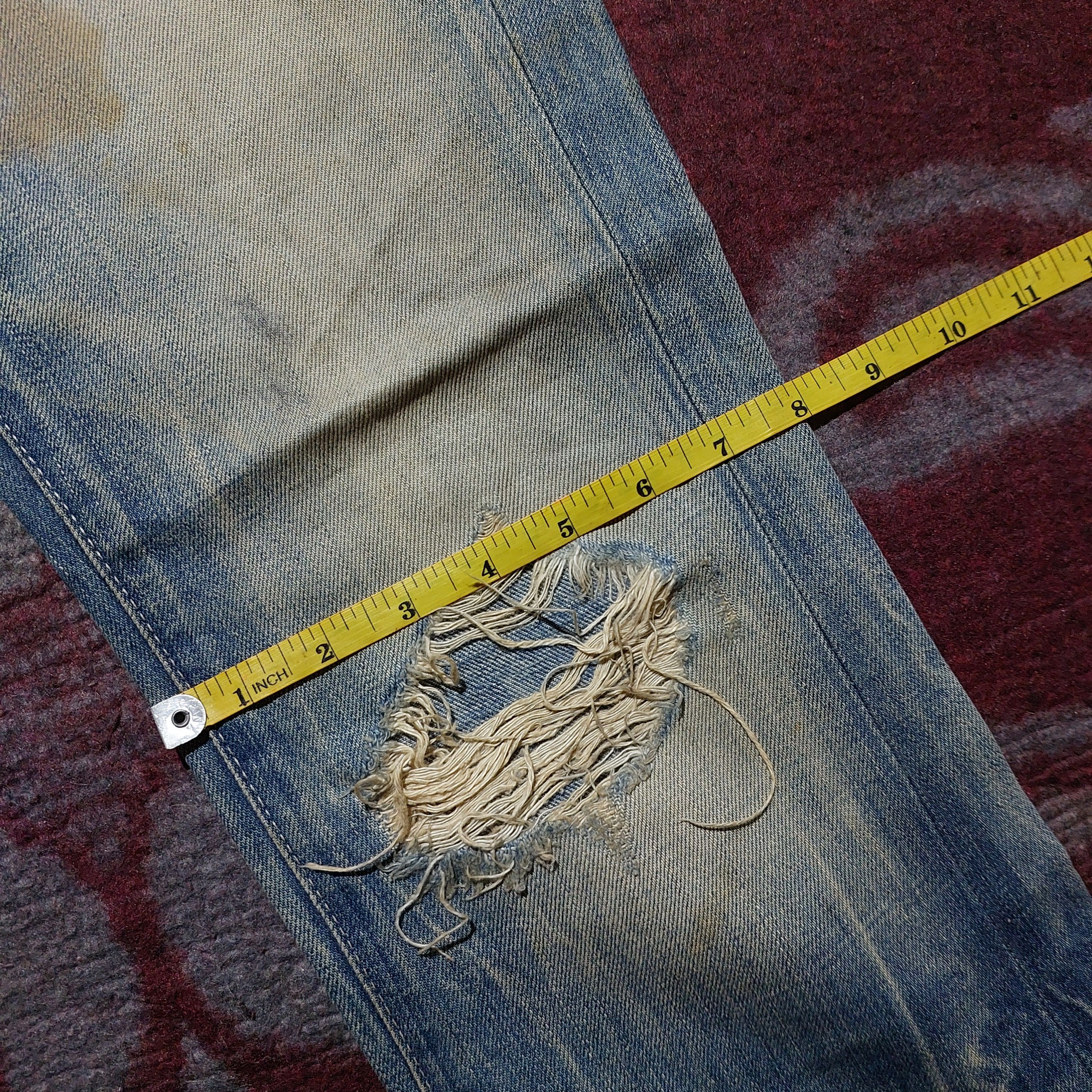 Vanquish Vanquish Gold japan Acid ripped Flared Jeans Size US 32 / EU 48 - 19 Thumbnail